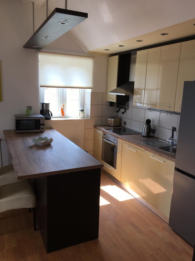 Two bedroom apartment with balcony and sea view Puntinak, Brač  A-b