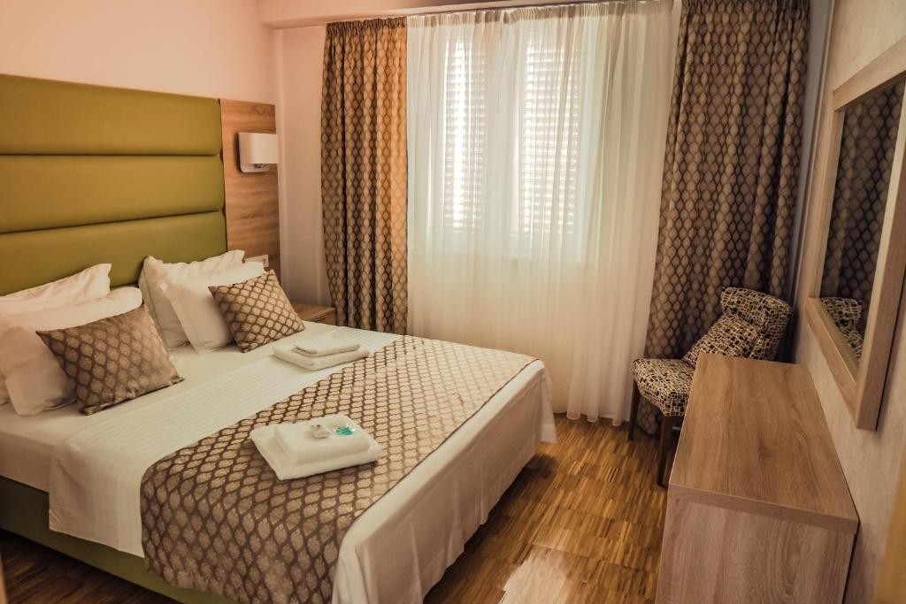 Top Pag Mandre Top Pag Mandre