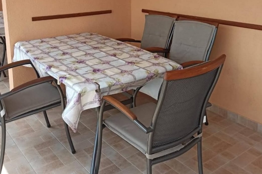 One bedroom apartment with terrace Jezera, Murter (A-24202-b)