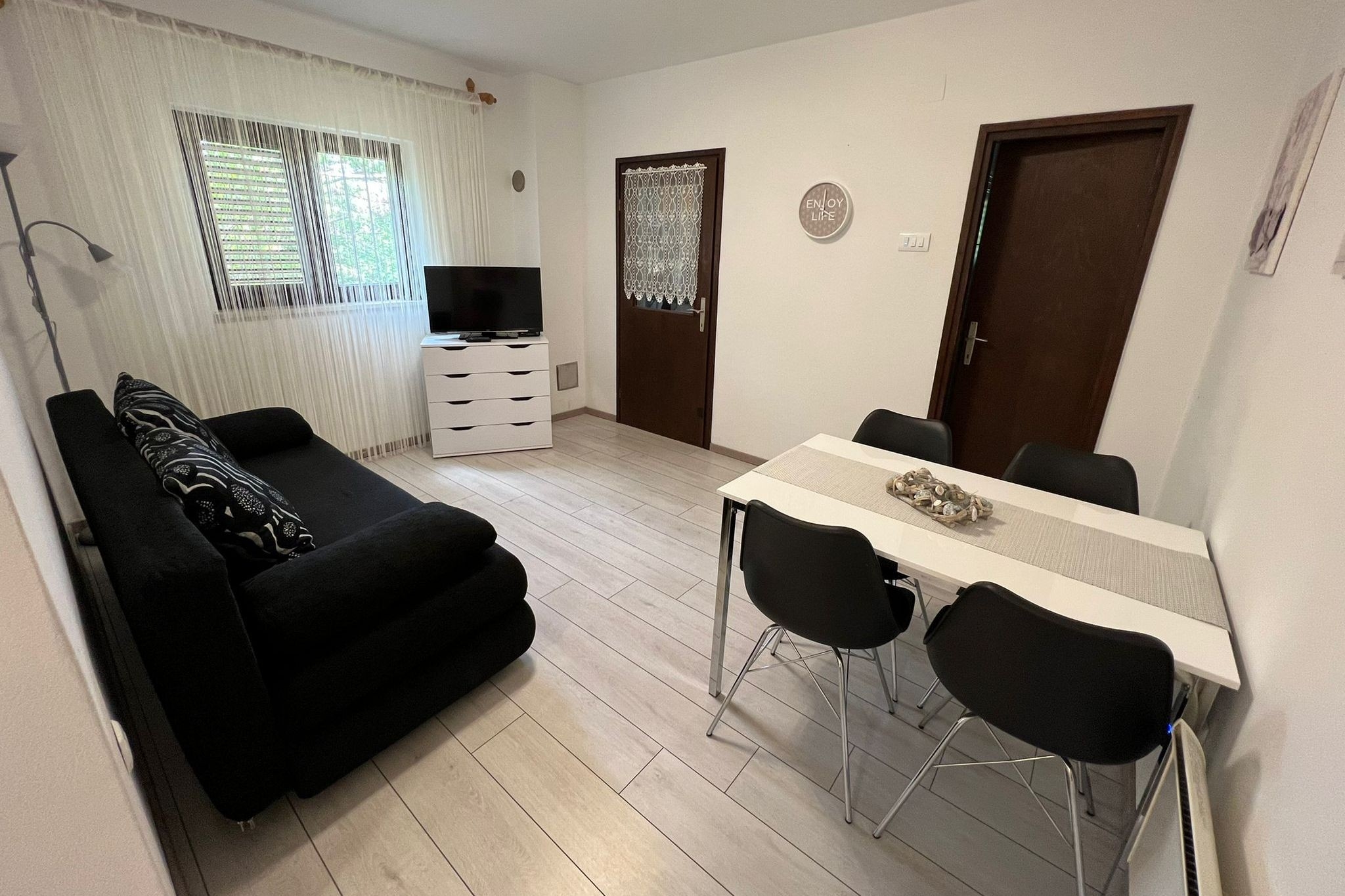 One bedroom apartment with terrace Jadranovo, Crikvenica (A-24210-a) One bedroom apartment with terrace Jadranovo, Crikvenica (A-24210-a)