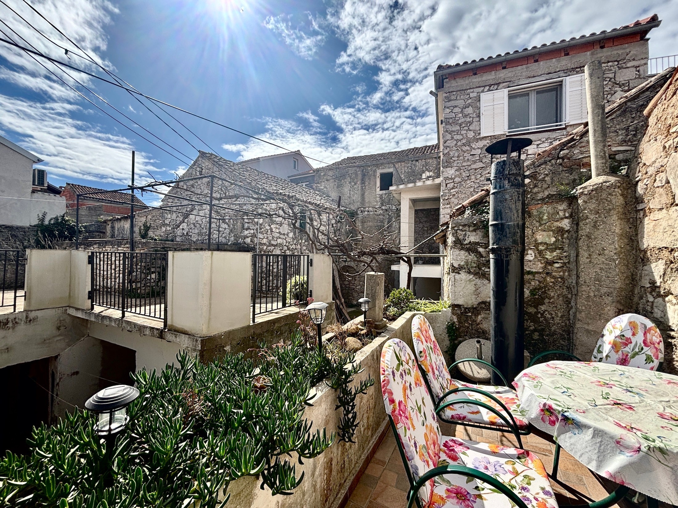 Dvosobni apartma S teraso Tkon, Pašman  A-a