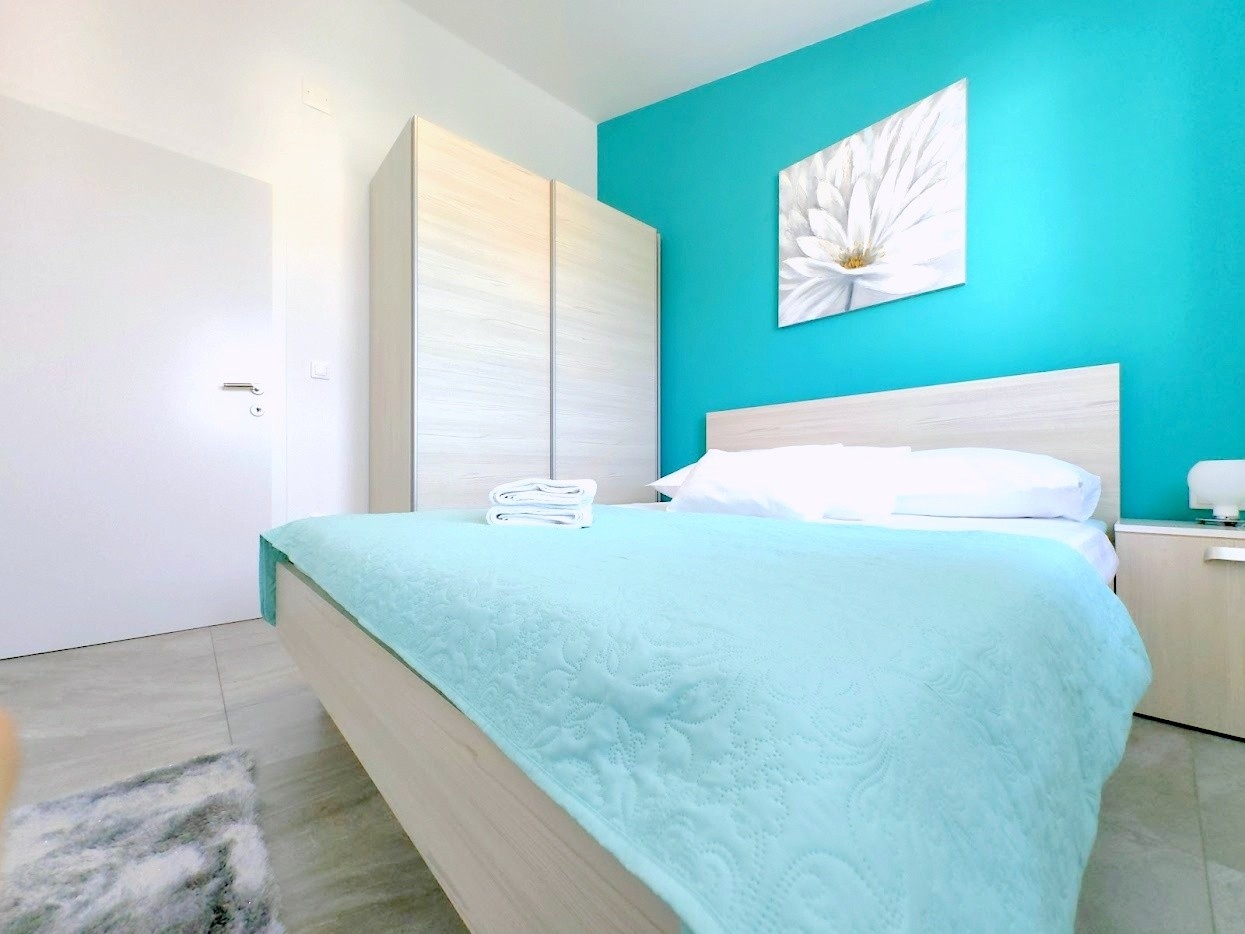 Two bedroom apartment with balcony and sea view Ražanj, Rogoznica  A-b
