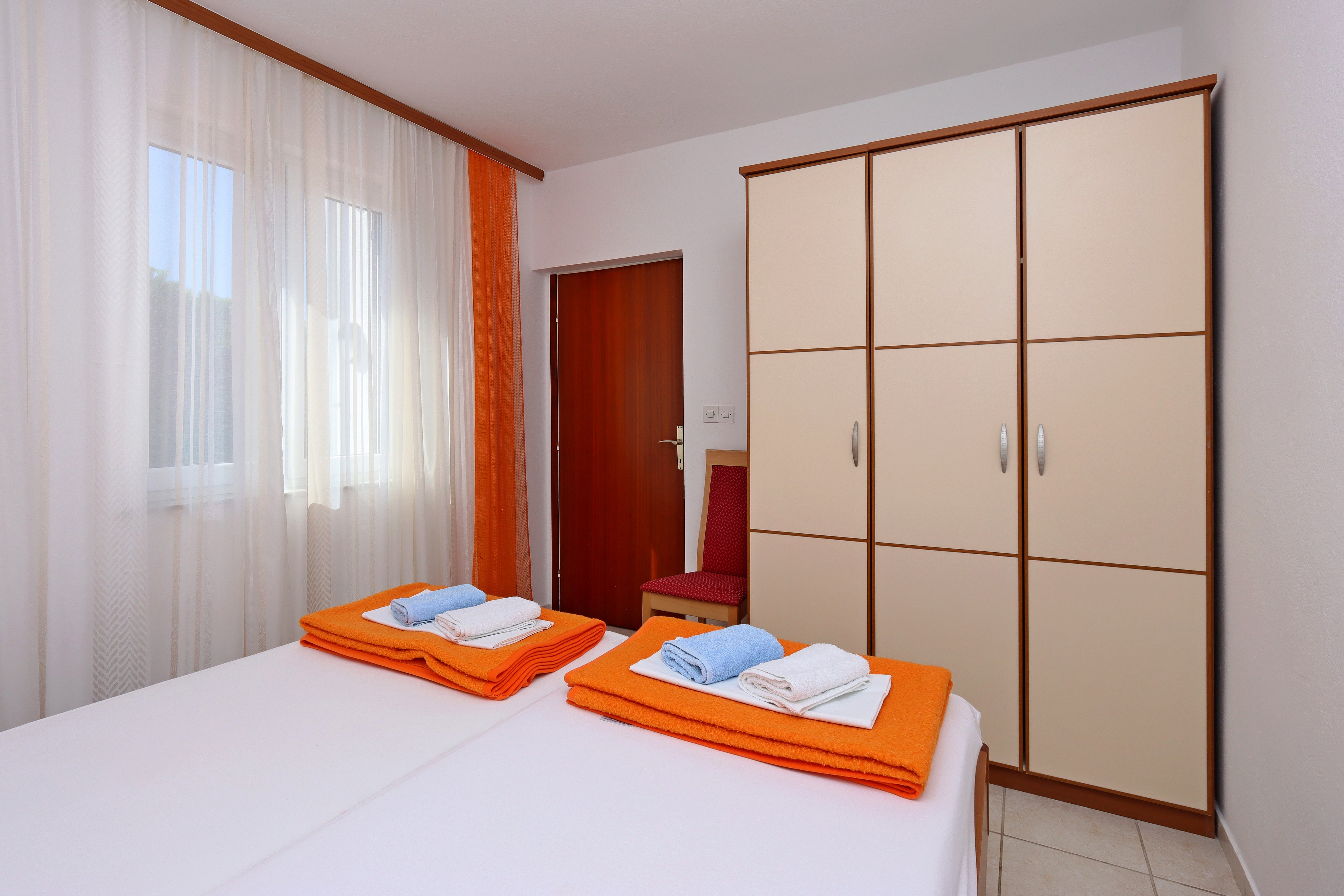 Top Rab Barbat Top Rab Barbat