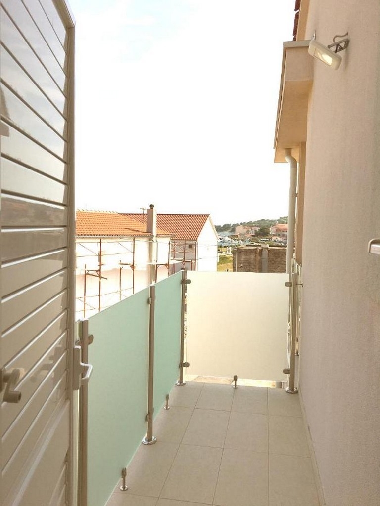 Two bedroom apartment with terrace Tribunj, Vodice  A-a