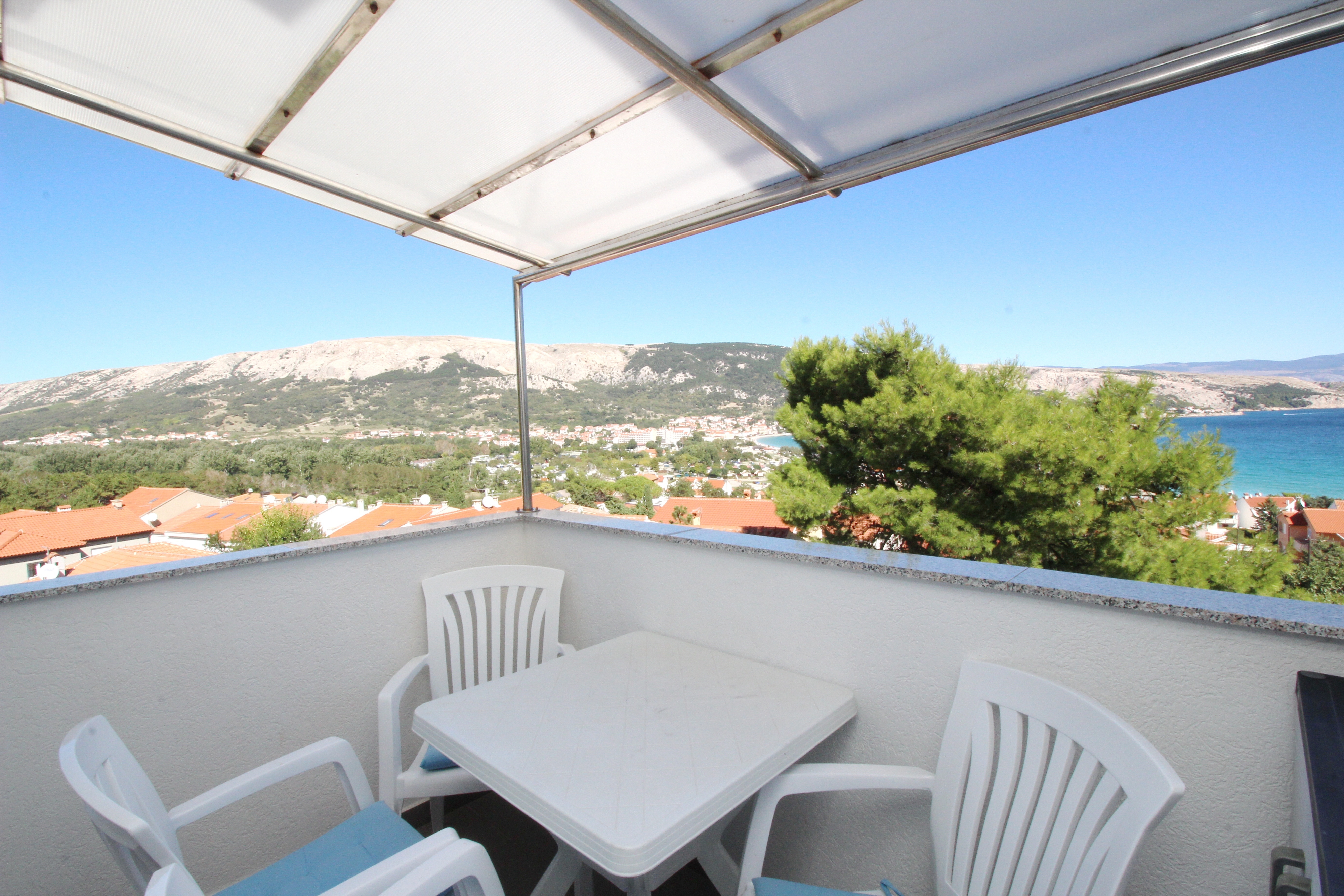 One bedroom apartment with balcony and sea view Baška, Krk  A-a