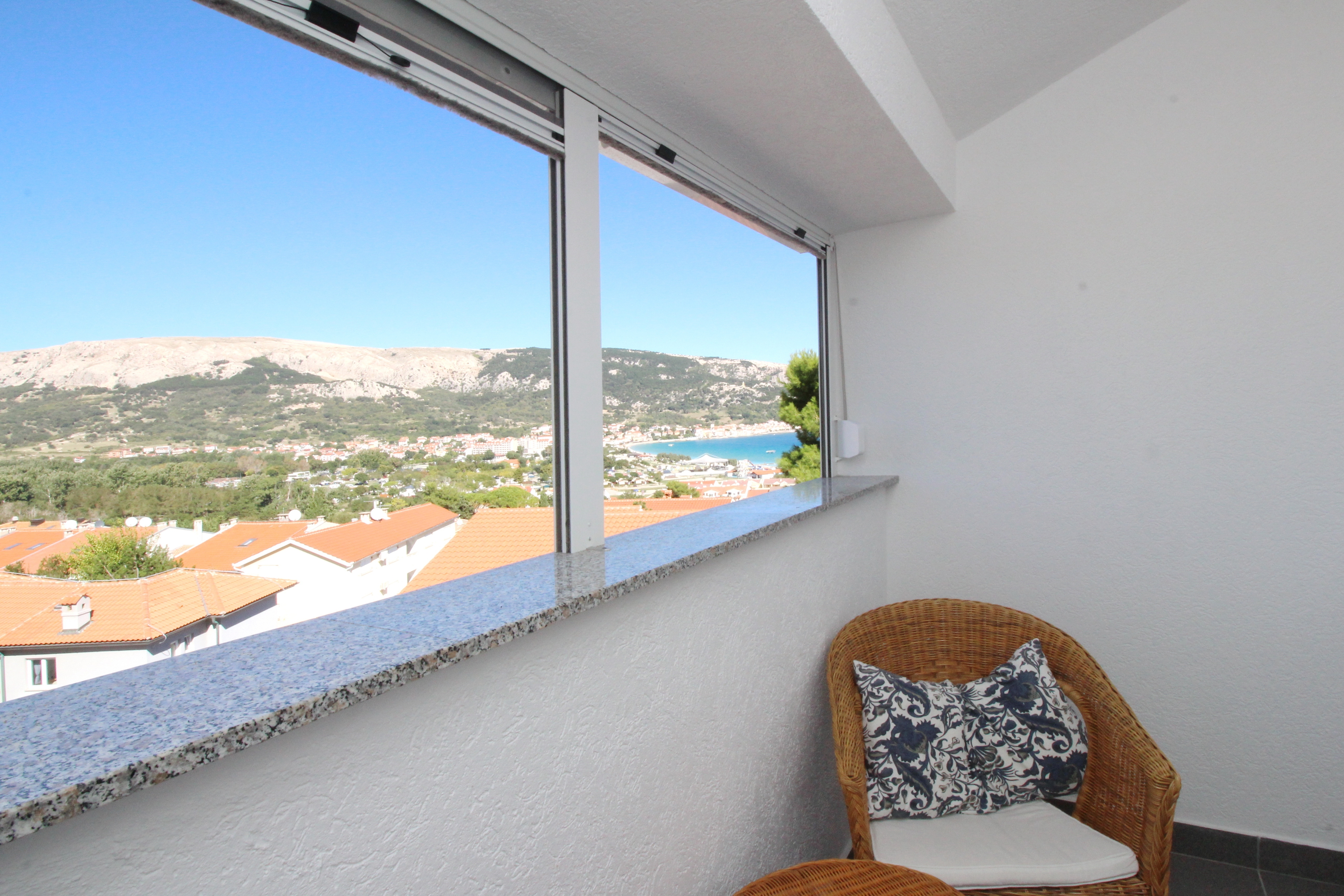 One bedroom apartment with balcony and sea view Baška, Krk  A-a