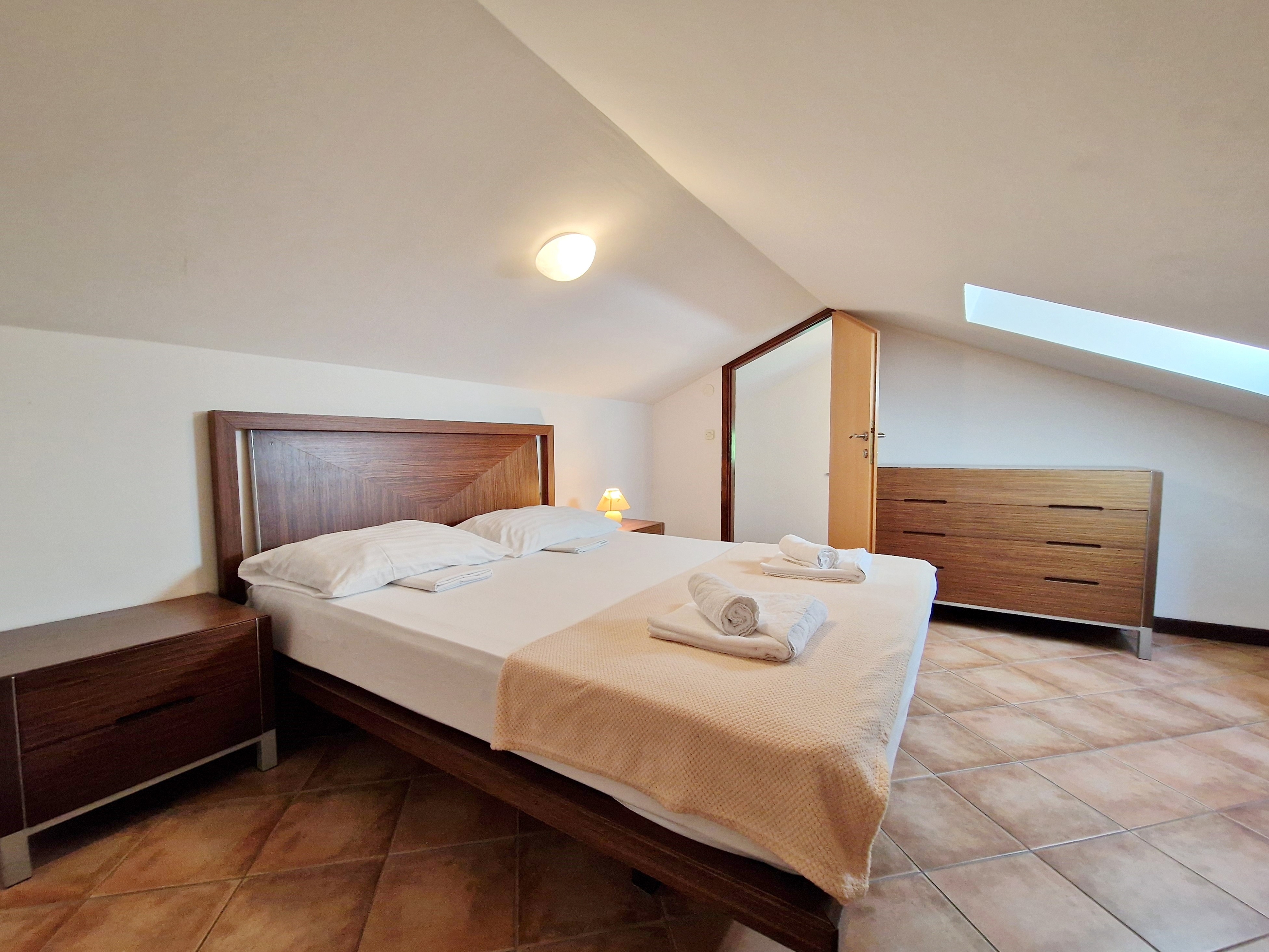 Two bedroom apartment with balcony Baška, Krk  A-b