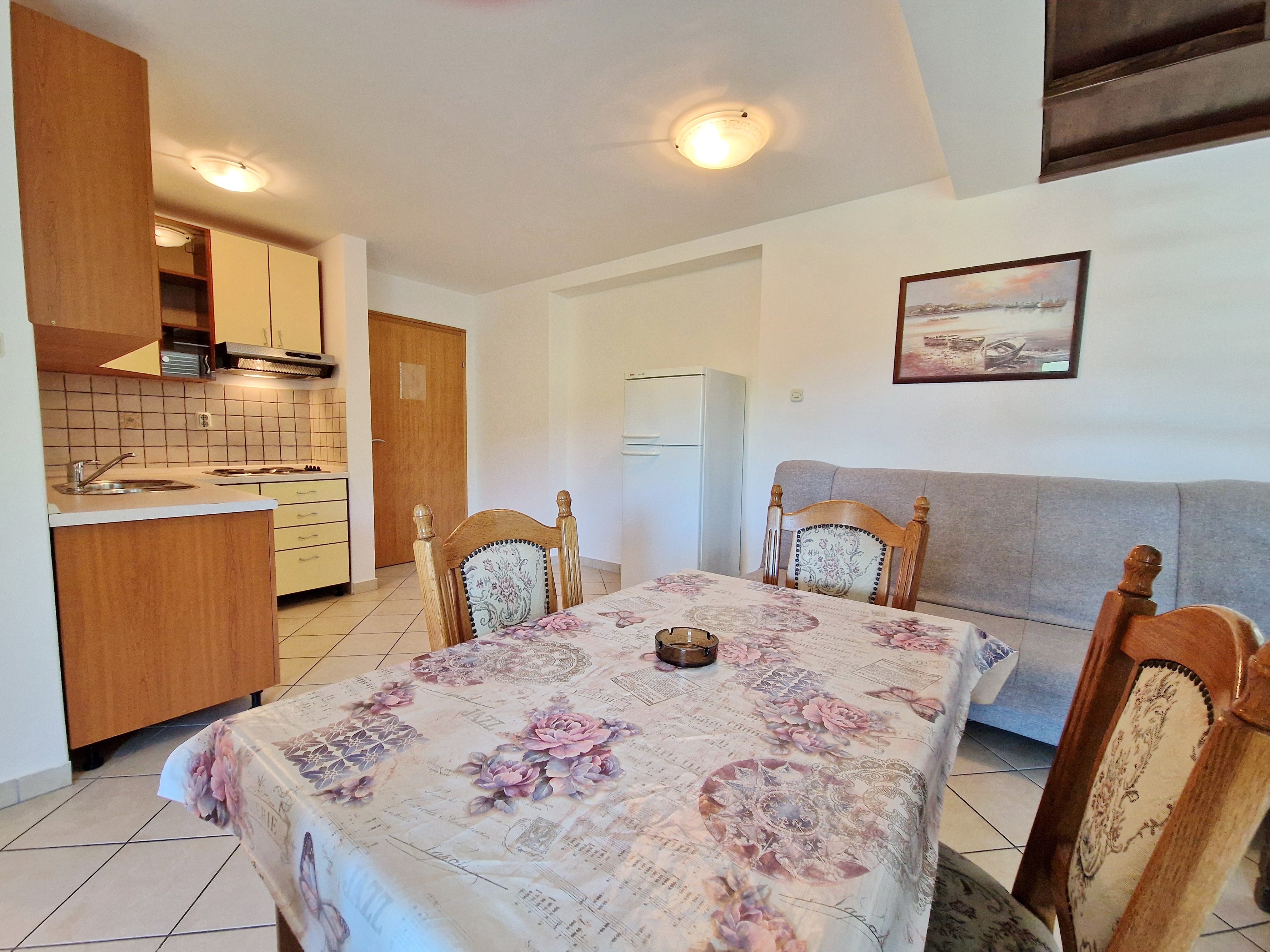 Two bedroom apartment with balcony Baška, Krk  A-b