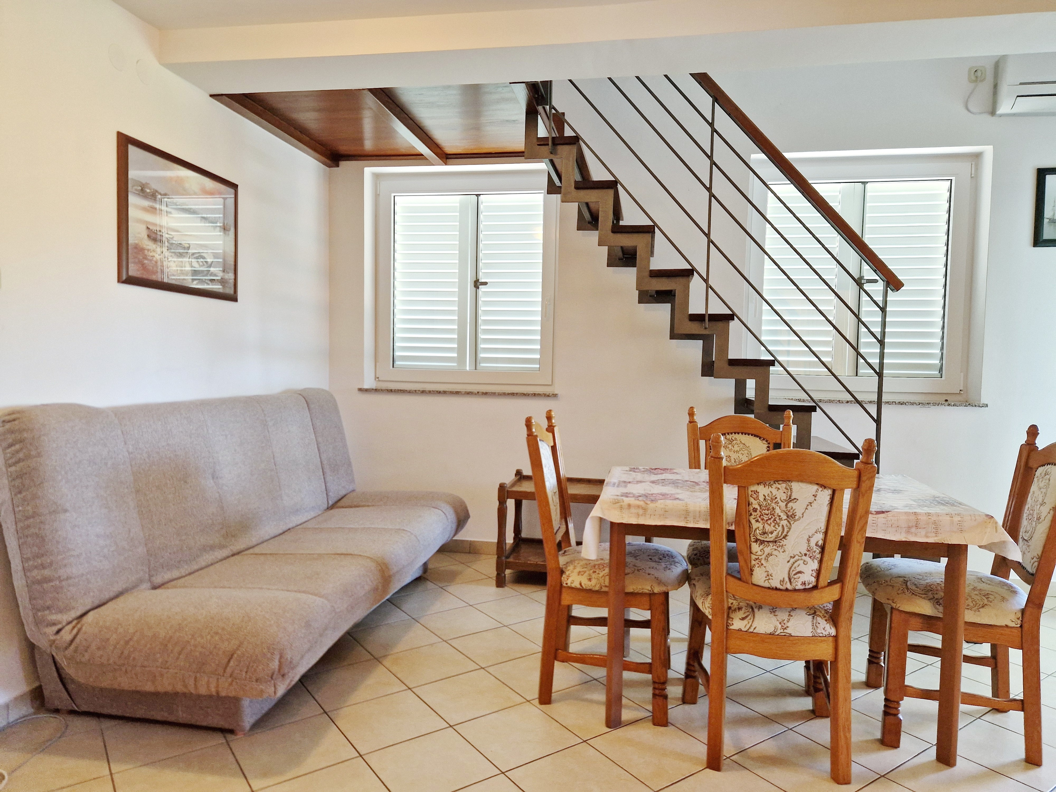 Two bedroom apartment with balcony Baška, Krk  A-b