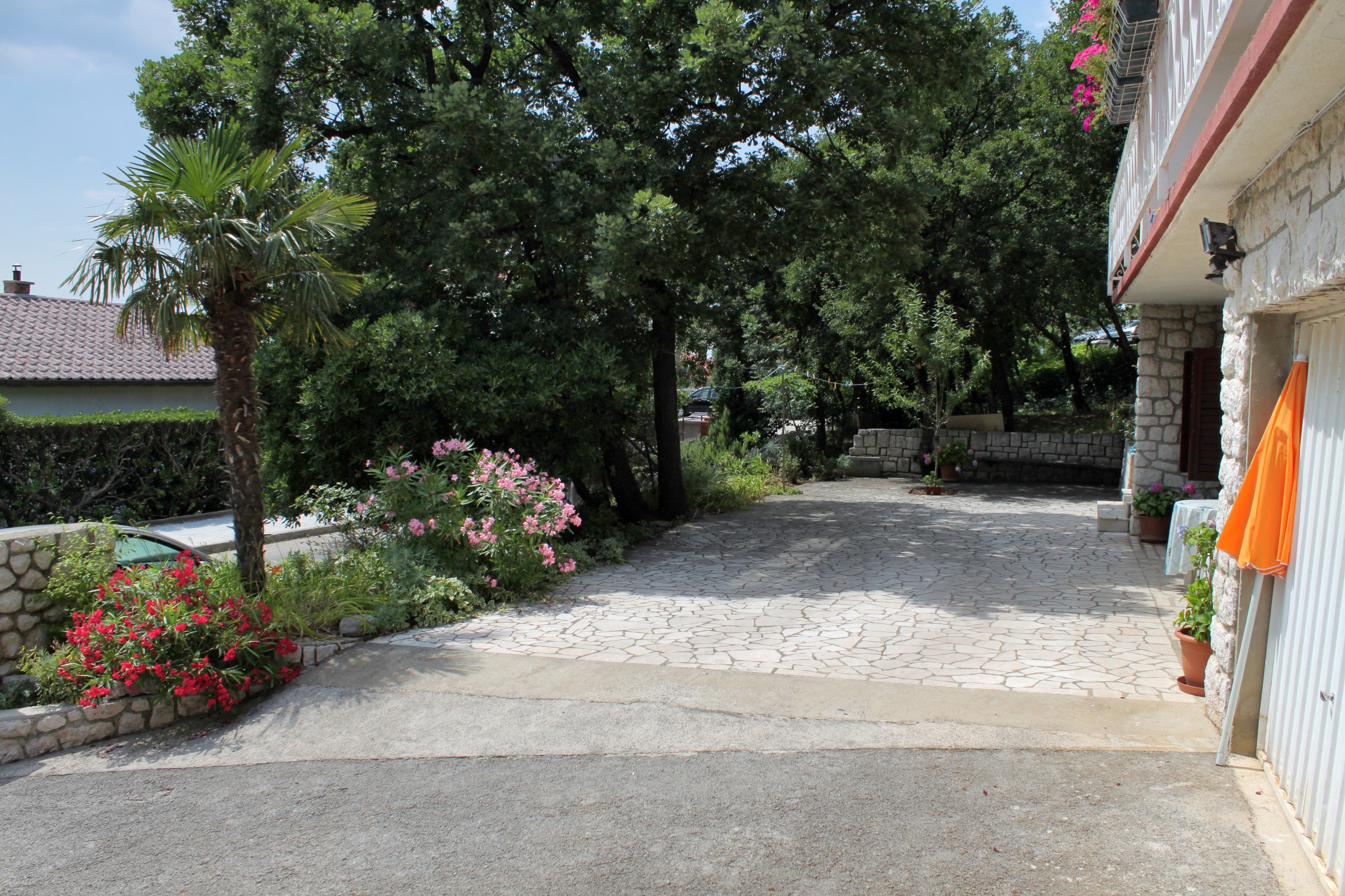 Two bedroom apartment with terrace and sea view Novi Vinodolski  A-a