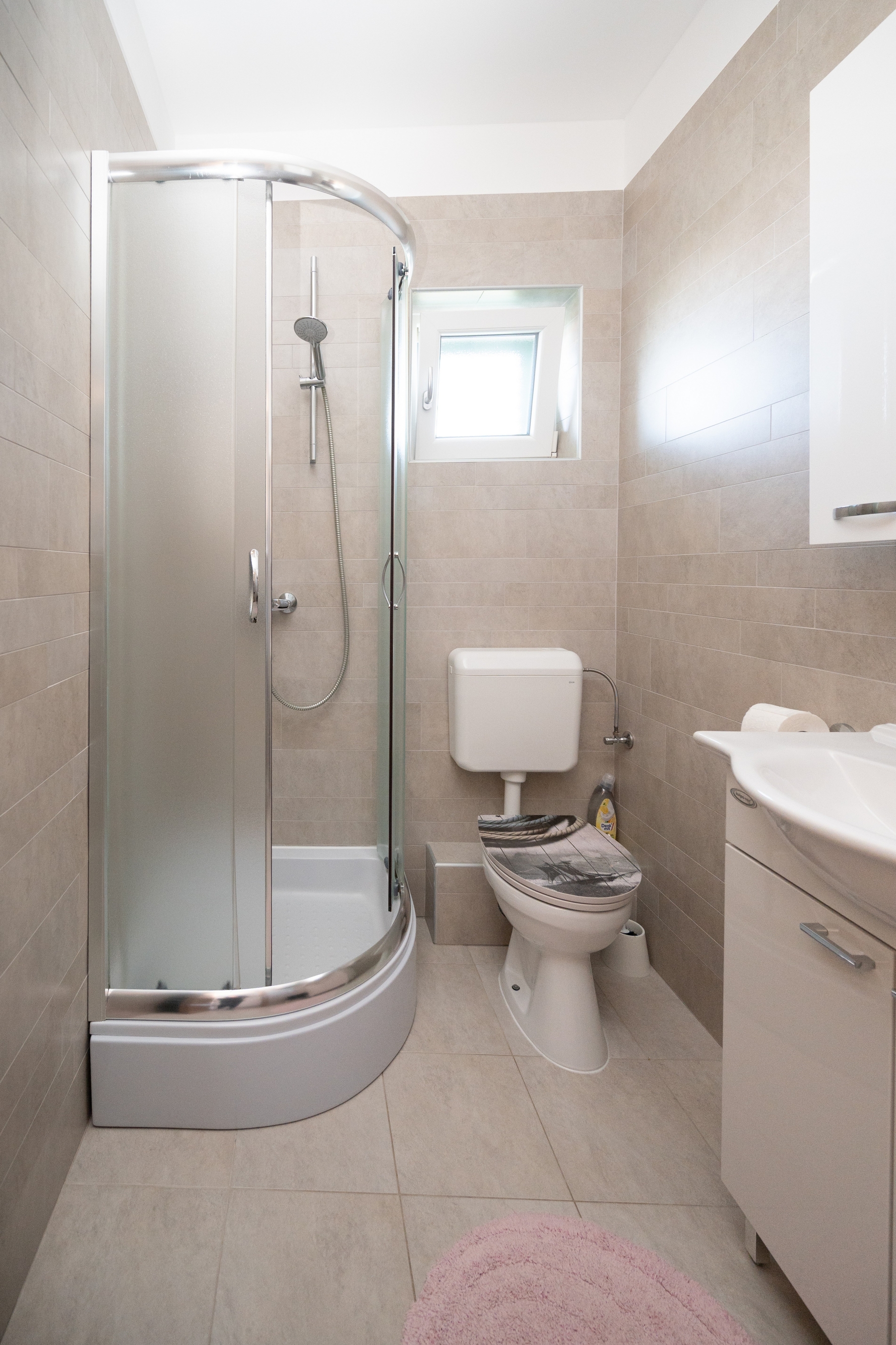 Two bedroom apartment with balcony and sea view Ribarica, Karlobag  A-e