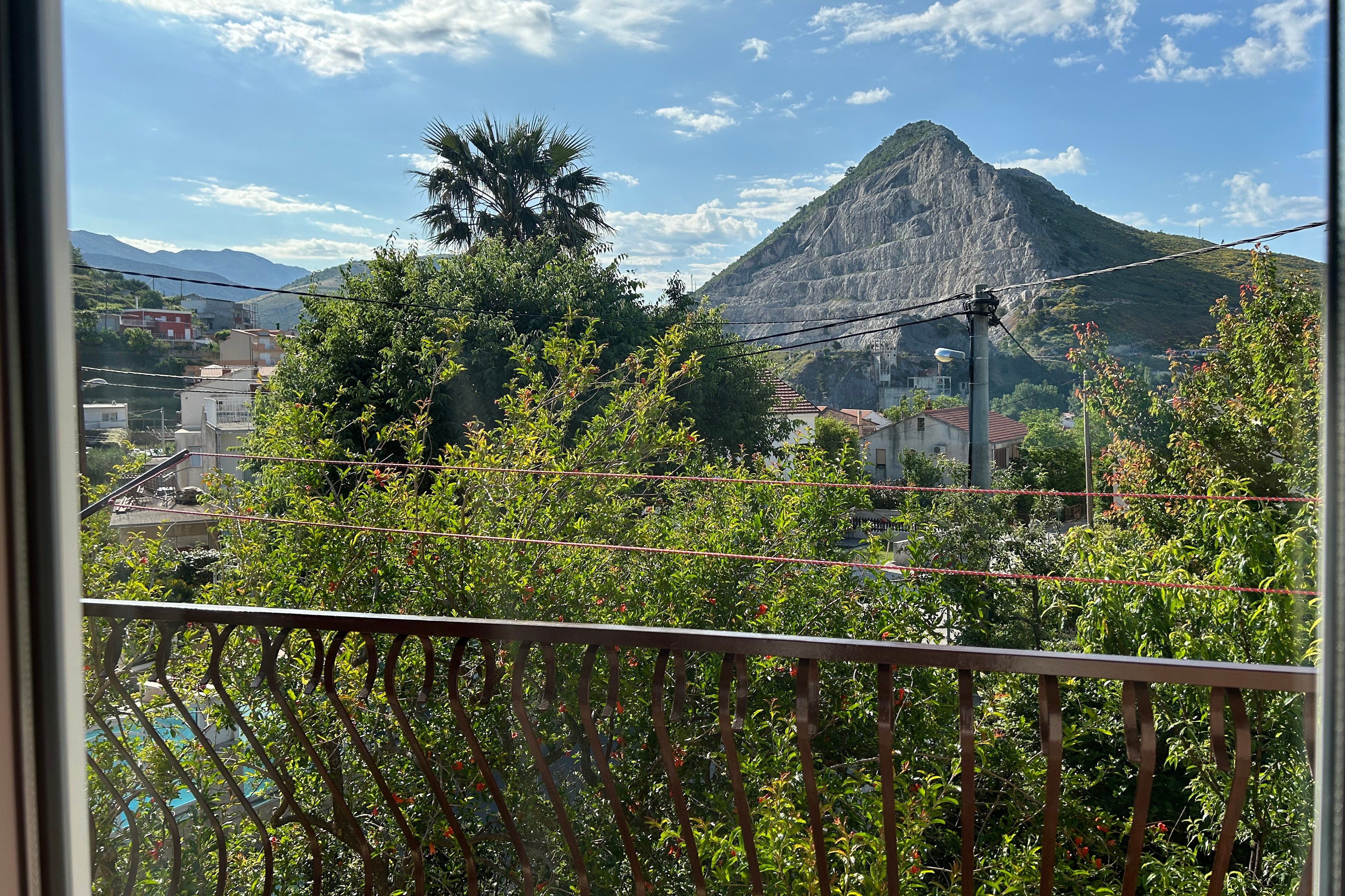 Two bedroom apartment with balcony Žrnovnica, Split  A-a