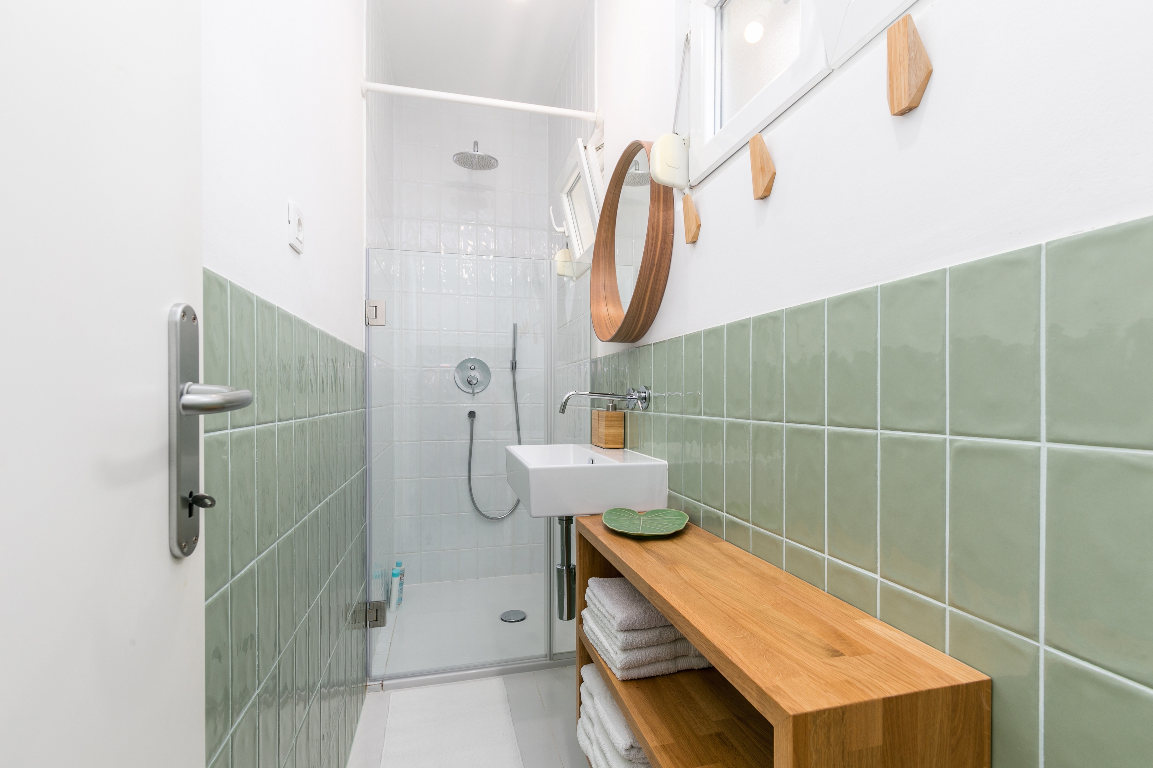 Two bedroom apartment with balcony Žrnovnica, Split  A-a