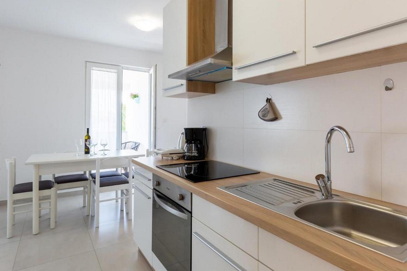 Dvosobni apartman s balkonom Poreč  A-a