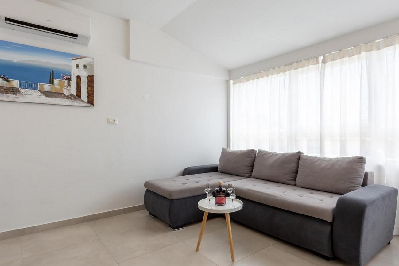 Dvosobni apartman s balkonom Poreč  A-a