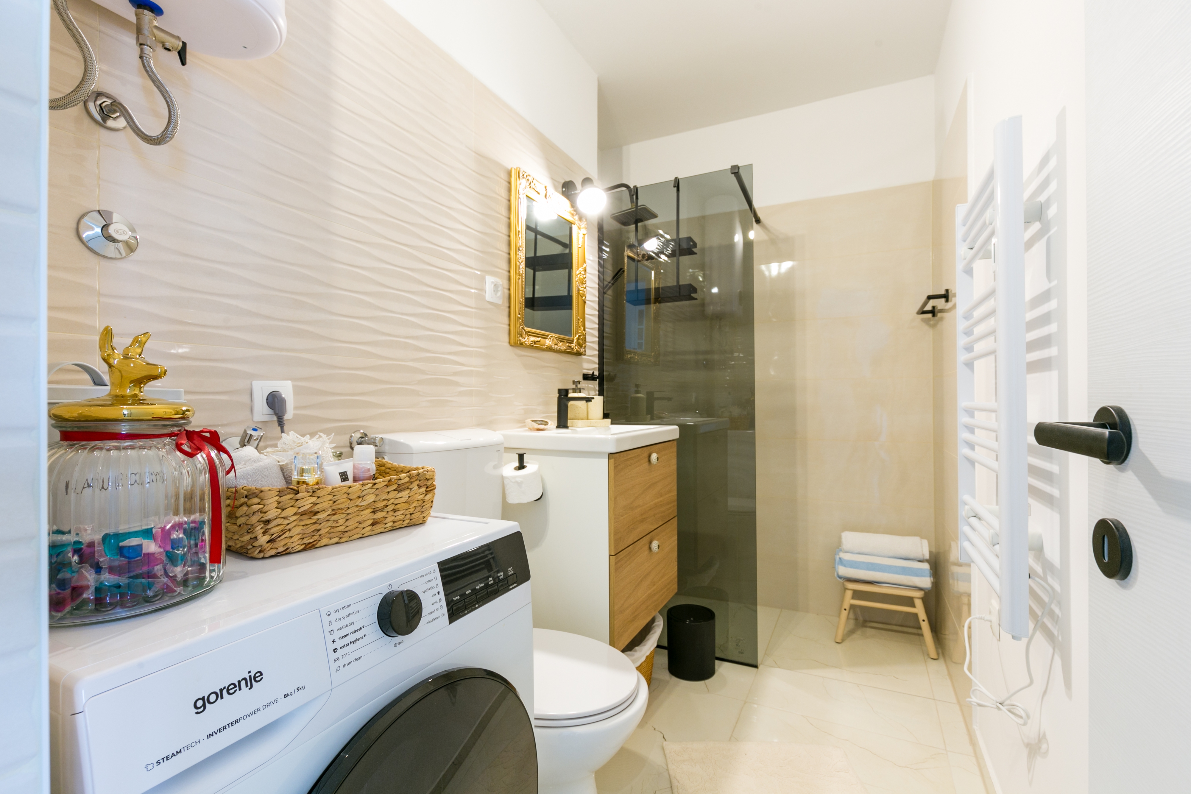 One bedroom apartment with air-conditioning Split  A-a