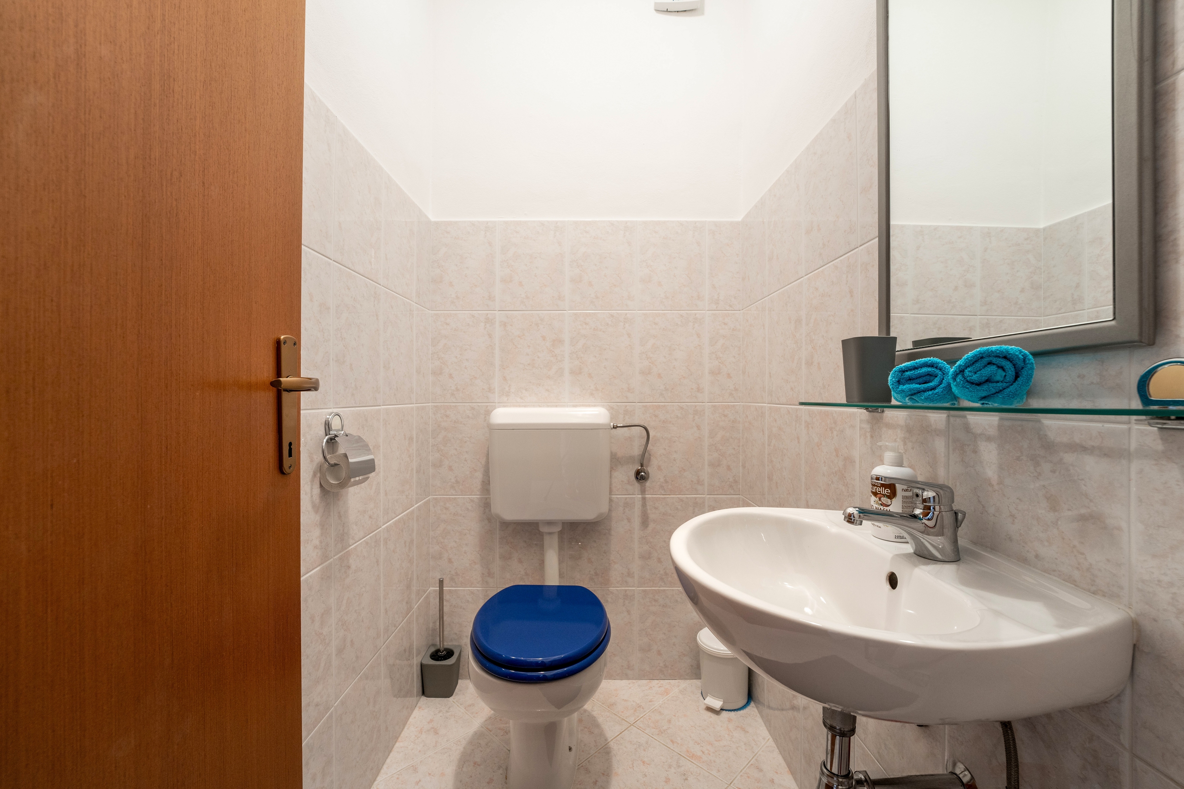 Two bedroom apartment with terrace Mugeba, Poreč  A-a