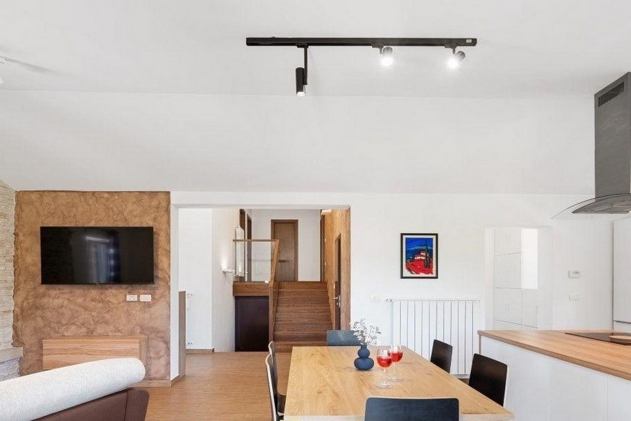 Top Središnja Istra Cere Top Središnja Istra Cere