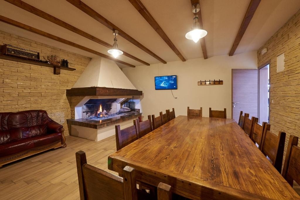 Three bedroom apartment with terrace and sea view Arbanija, Čiovo  A-a