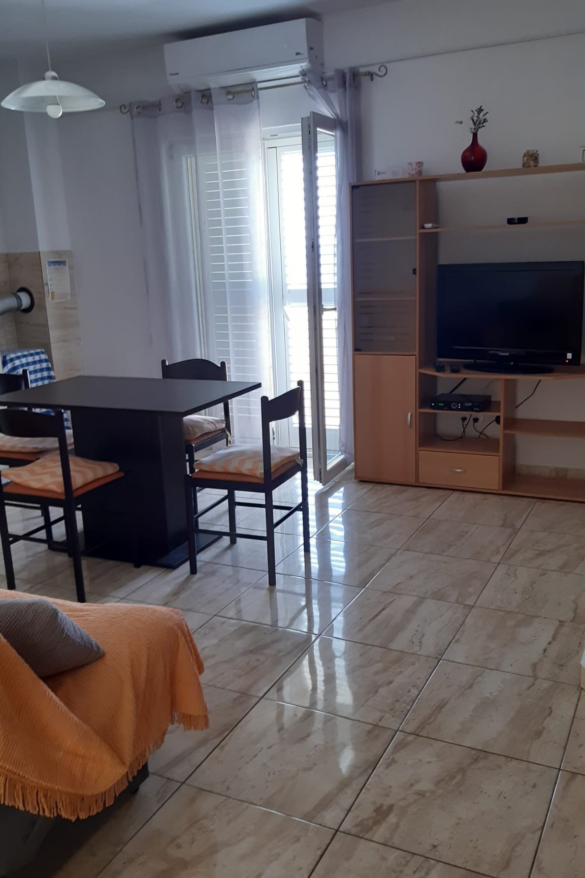 Two bedroom apartment with terrace and sea view Ivan Dolac, Hvar (A-24264-d) Two bedroom apartment with terrace and sea view Ivan Dolac, Hvar (A-24264-d)