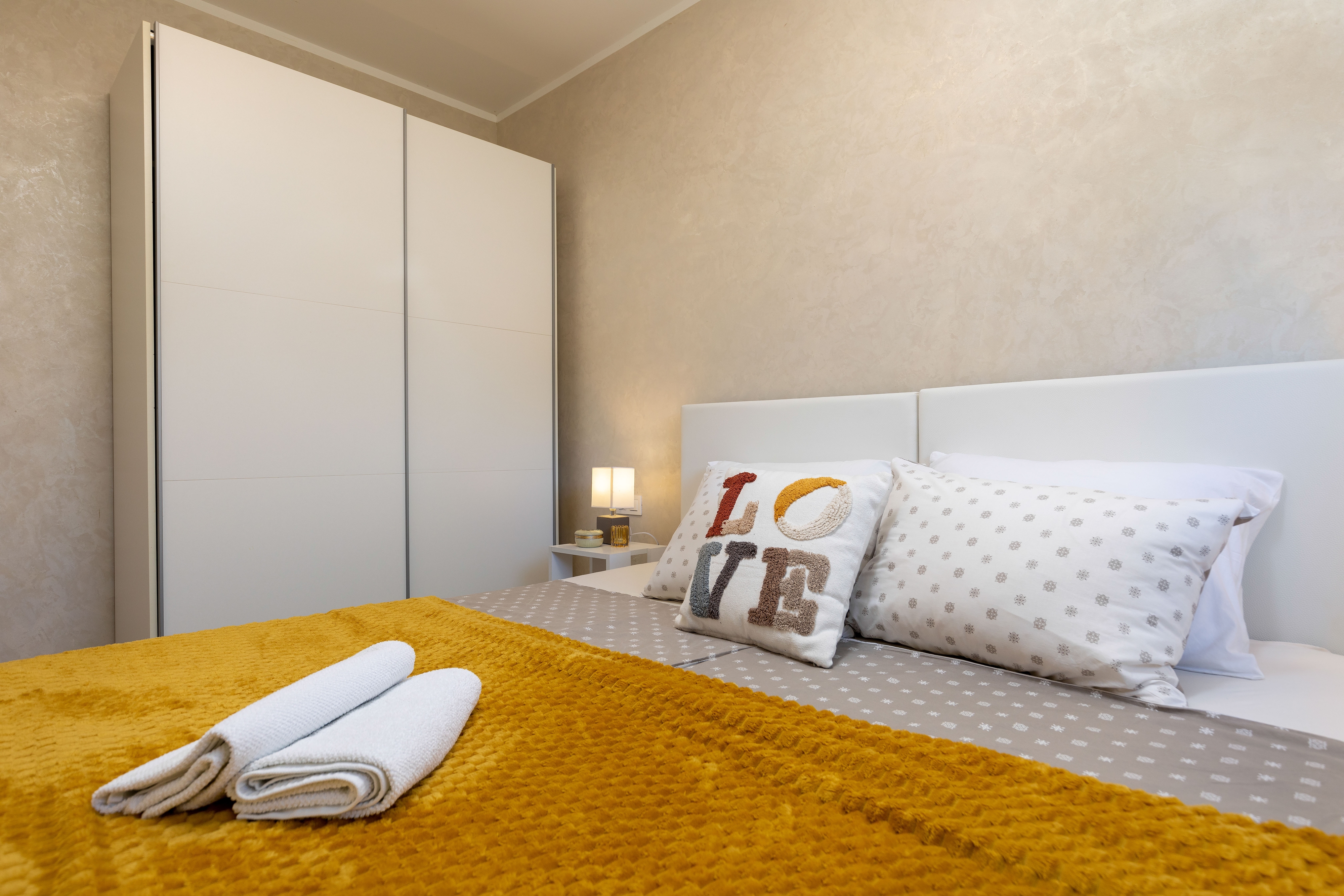 Two bedroom house with terrace Rovinj  K