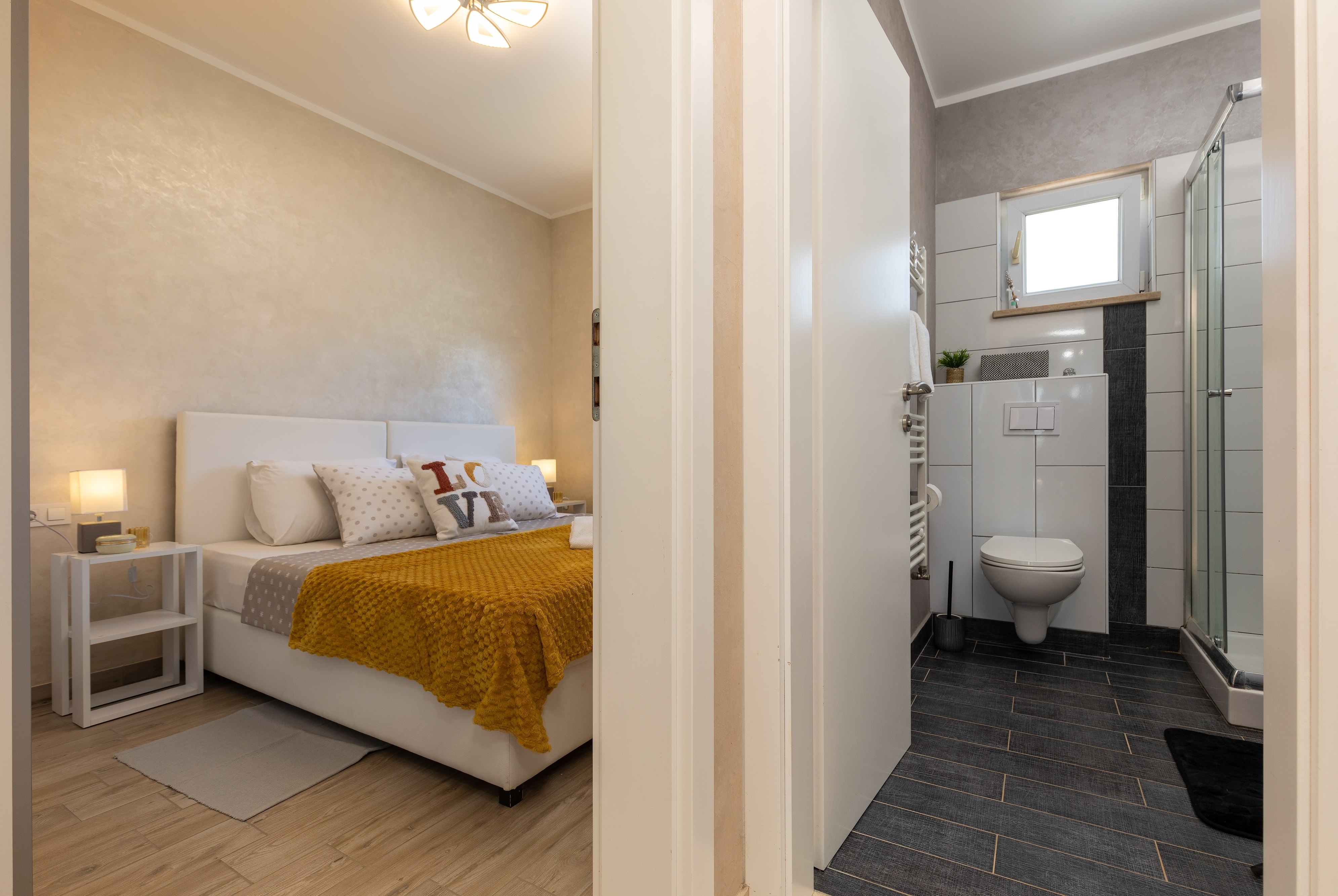 Two bedroom house with terrace Rovinj  K