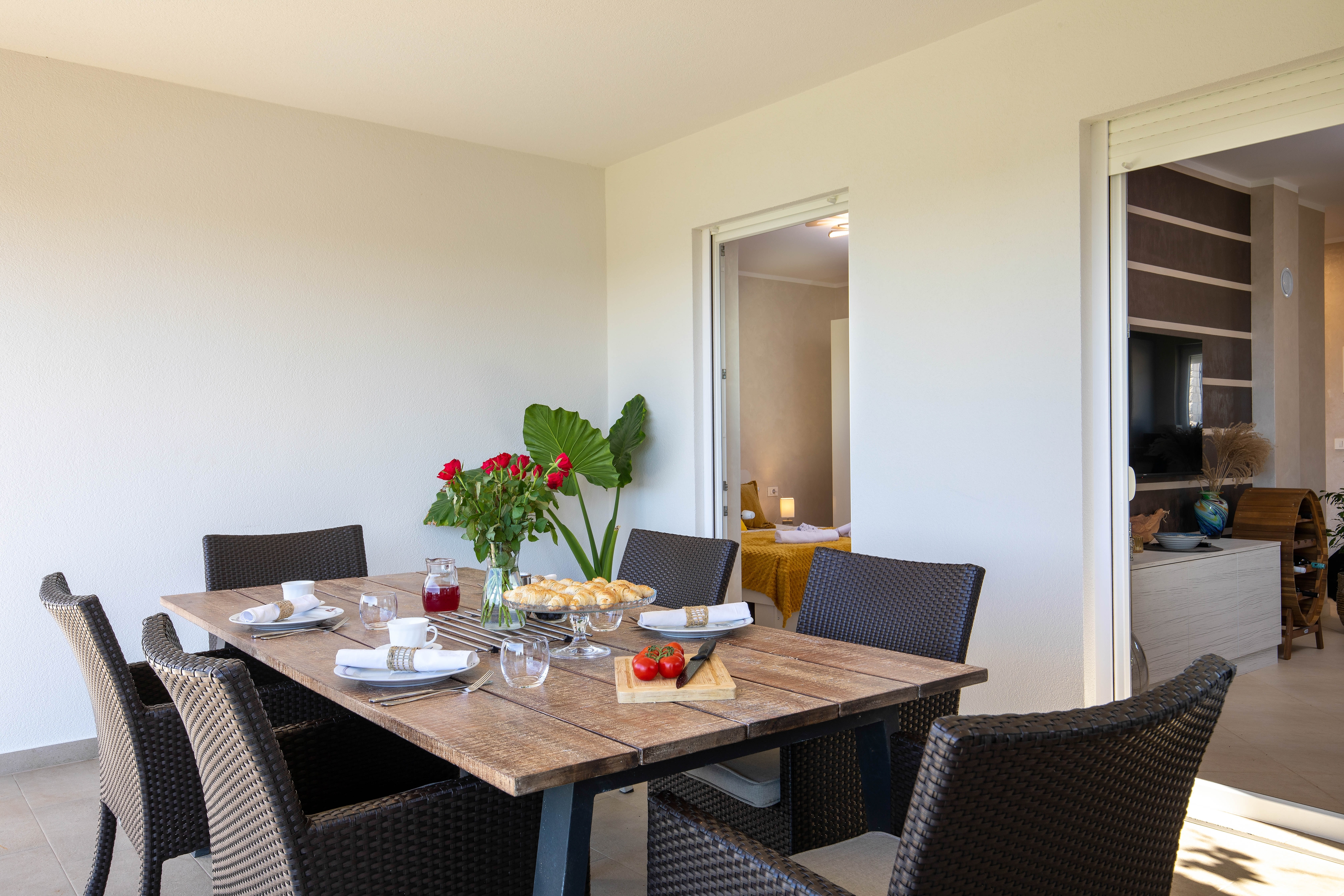 Two bedroom house with terrace Rovinj  K