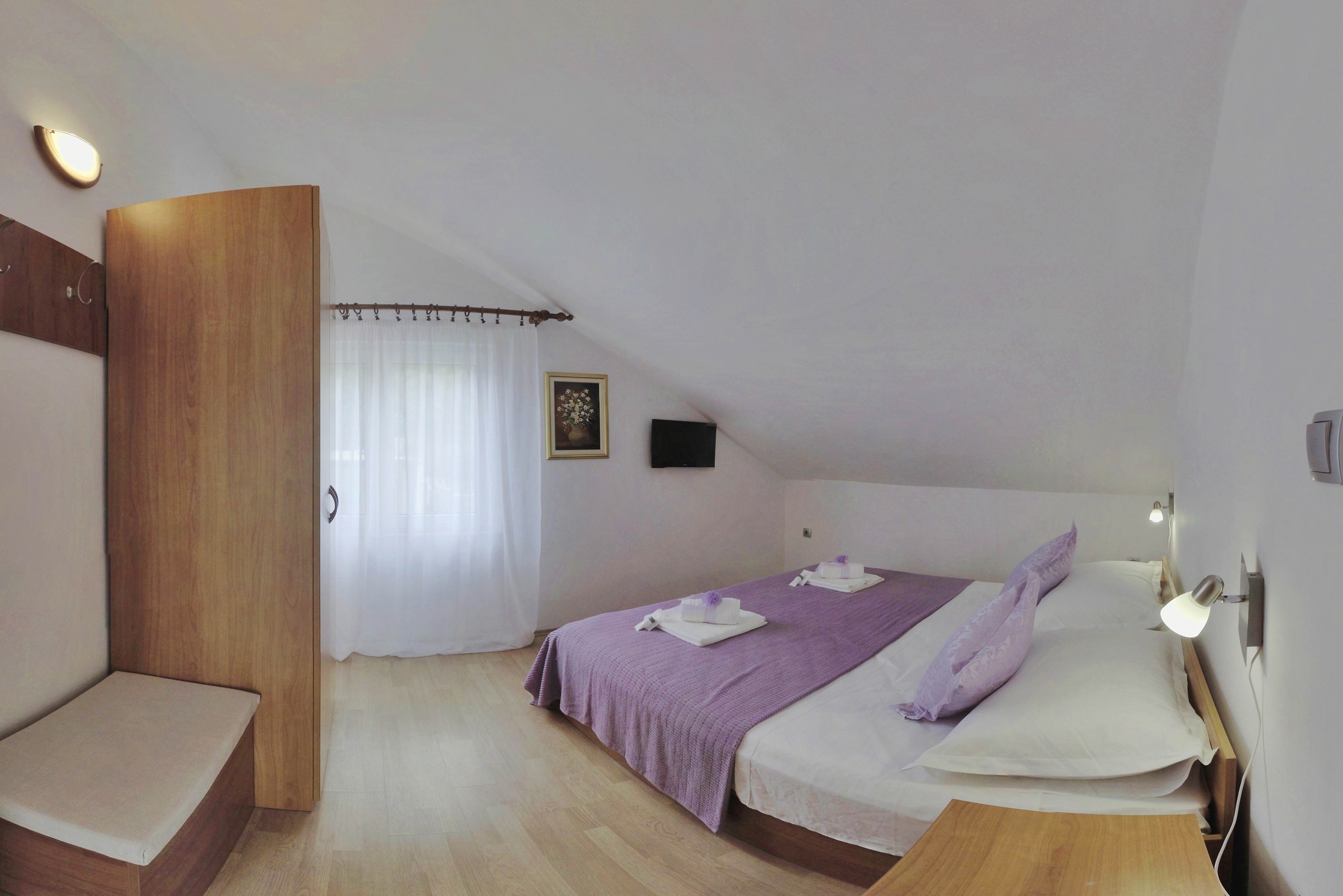 One bedroom apartment with balcony and sea view Vis  A-c