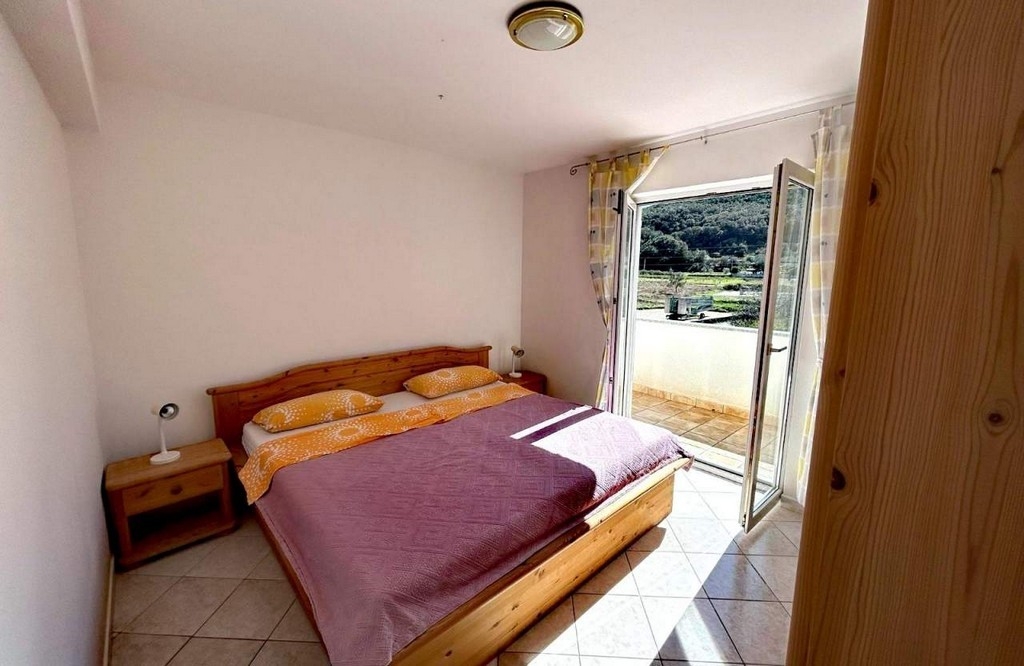 Three bedroom house with terrace Supetarska Draga - Donja, Rab  K