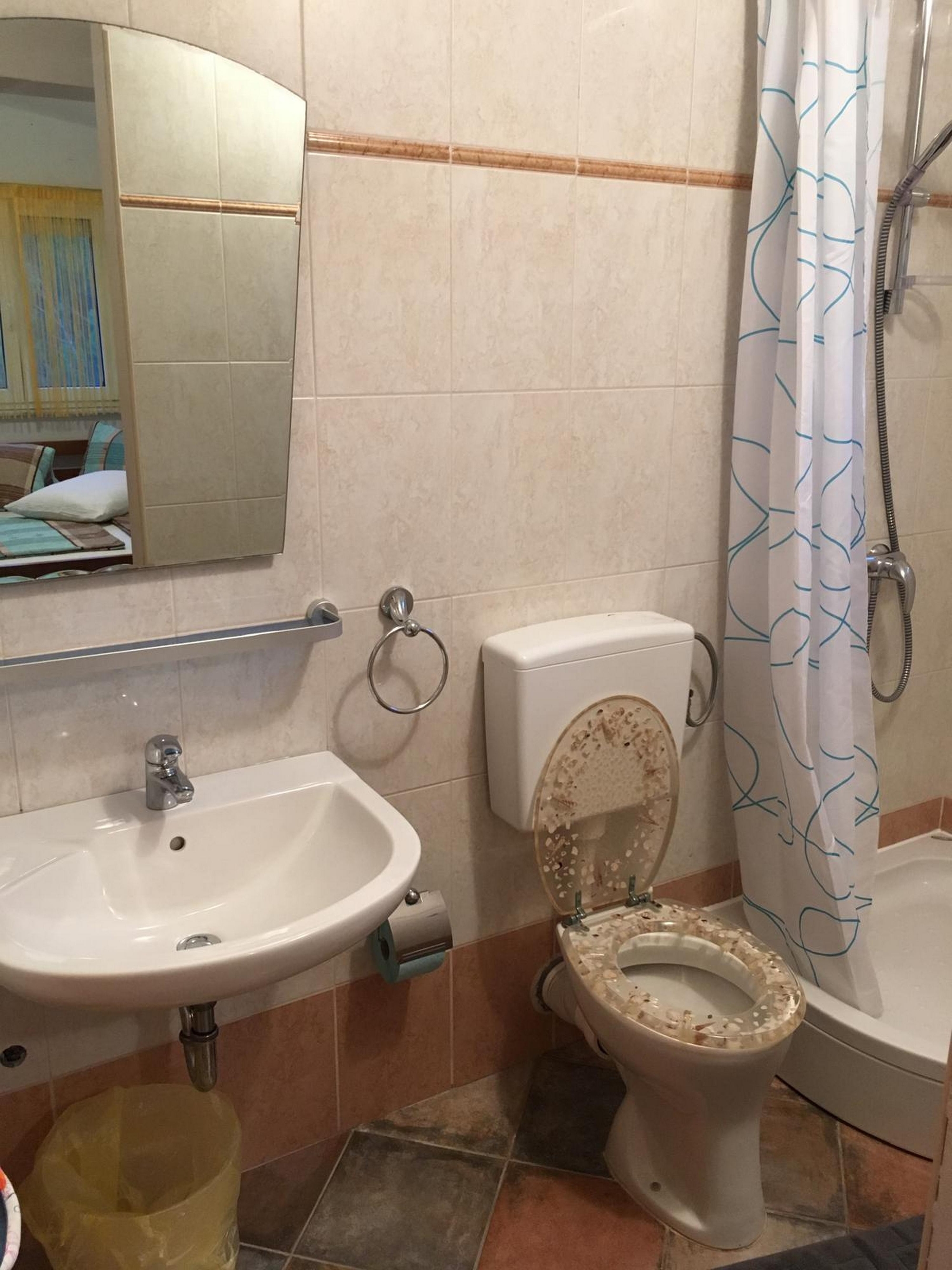 Three bedroom apartment with terrace Vir  A-b