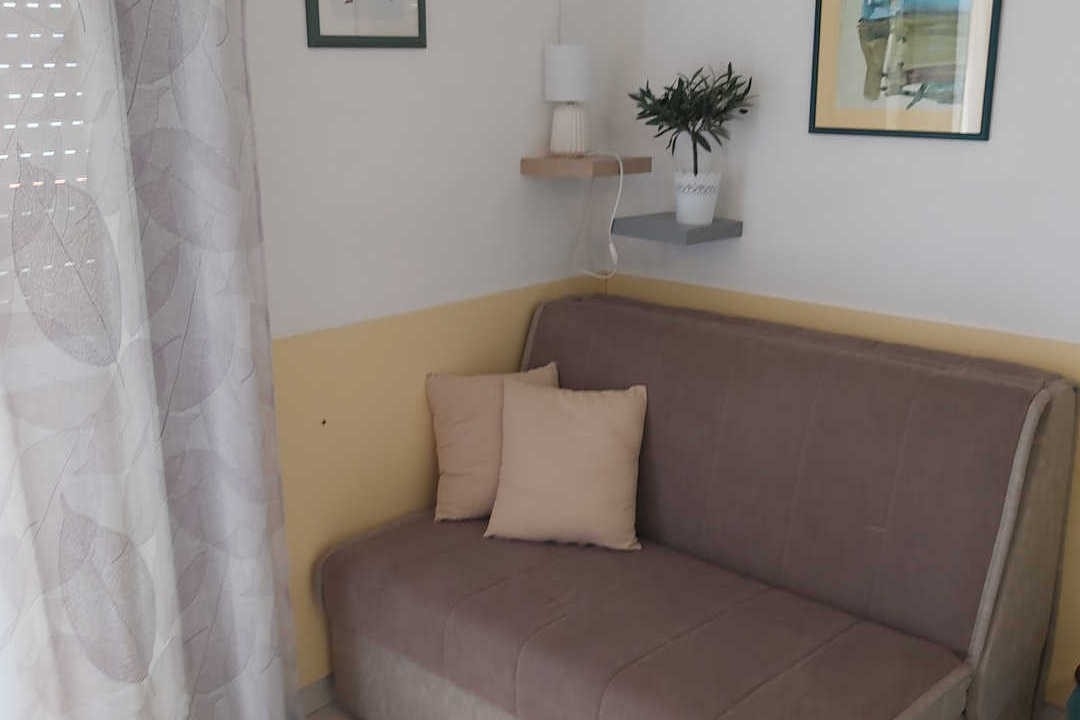 One bedroom apartment with terrace and sea view Živogošće - Blato, Makarska (A-24290-d) One bedroom apartment with terrace and sea view Živogošće - Blato, Makarska (A-24290-d)