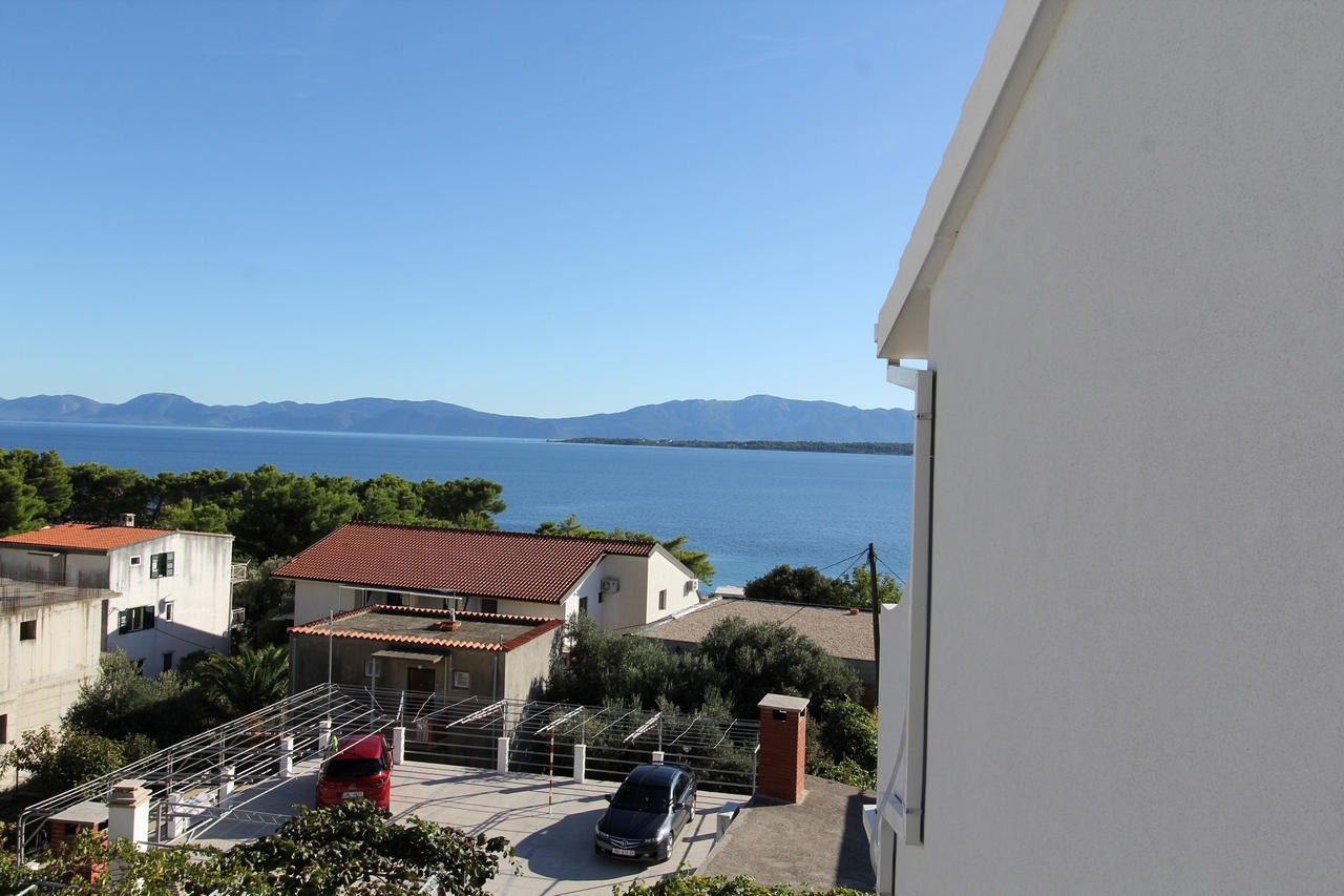 One bedroom apartment with terrace and sea view Živogošće - Blato, Makarska  A-e