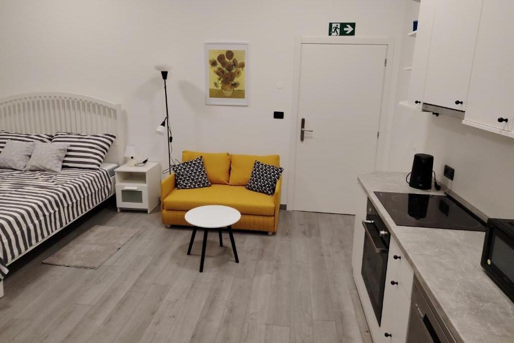 Studio flat with air-conditioning Rijeka (AS-24296-a)