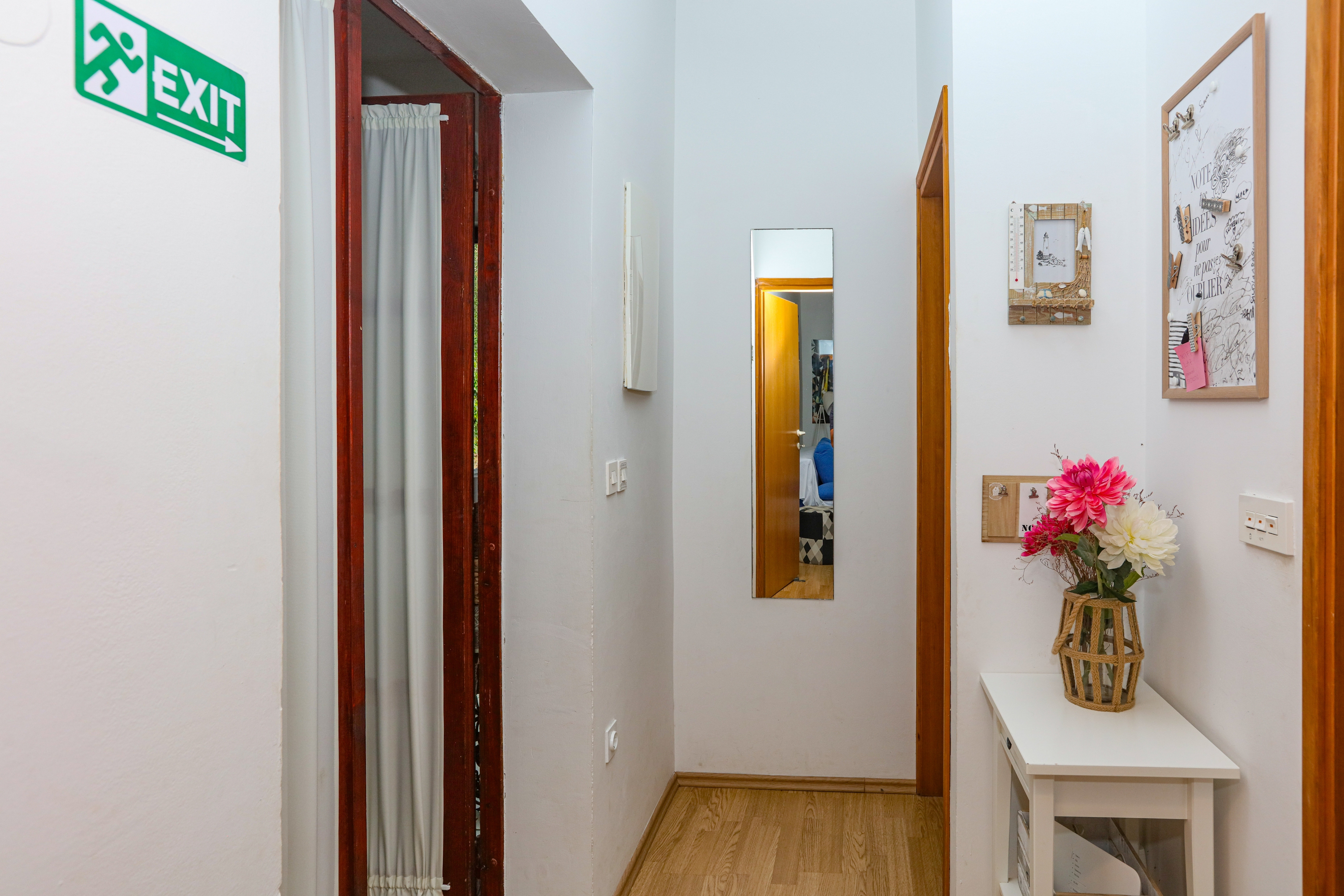 One bedroom apartment near beach Grebaštica, Šibenik  A-a