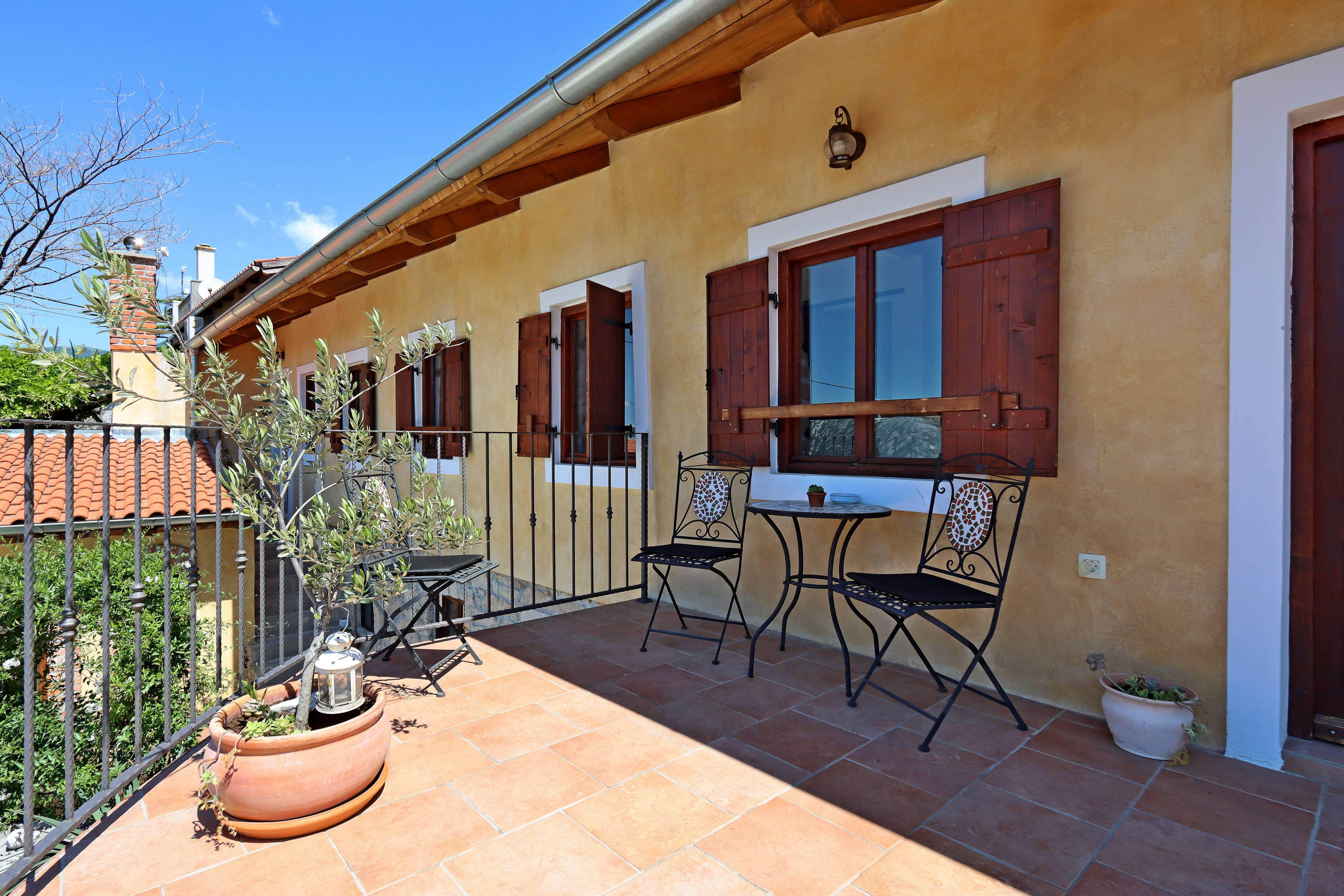 Three bedroom house with terrace and sea view Grižane, Crikvenica  K
