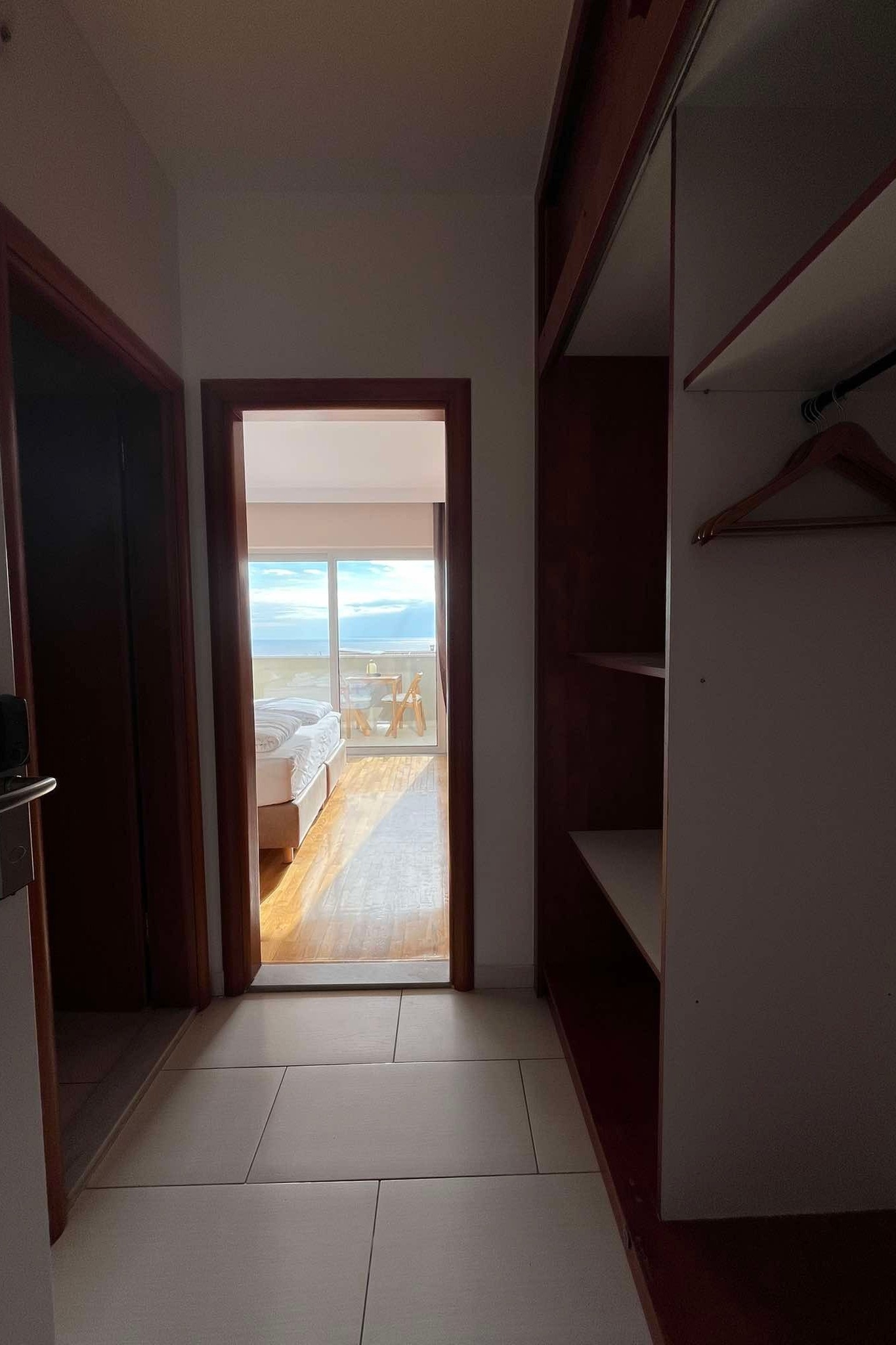Room with balcony and sea view Hvar  S-a