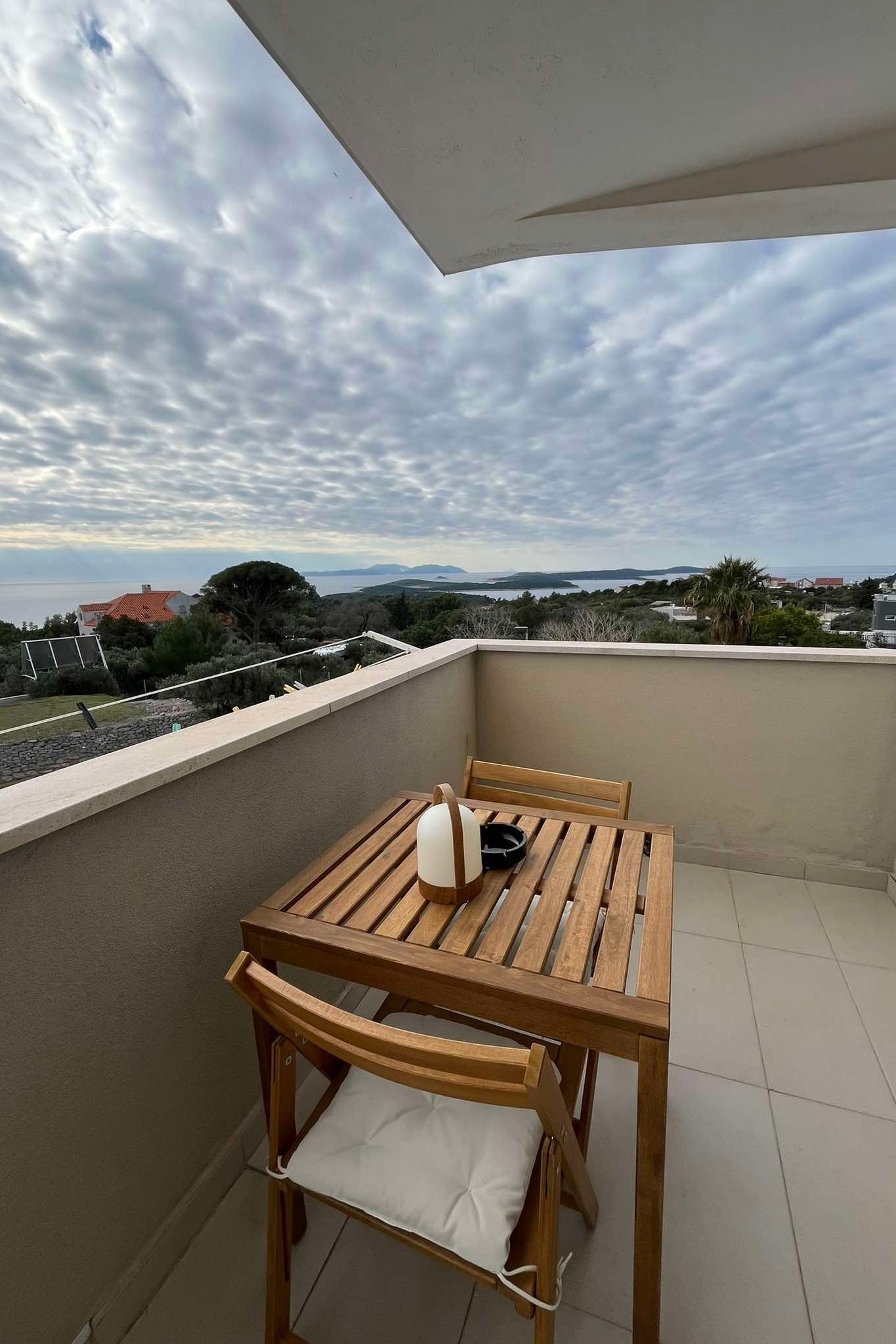 Room with balcony and sea view Hvar  S-d
