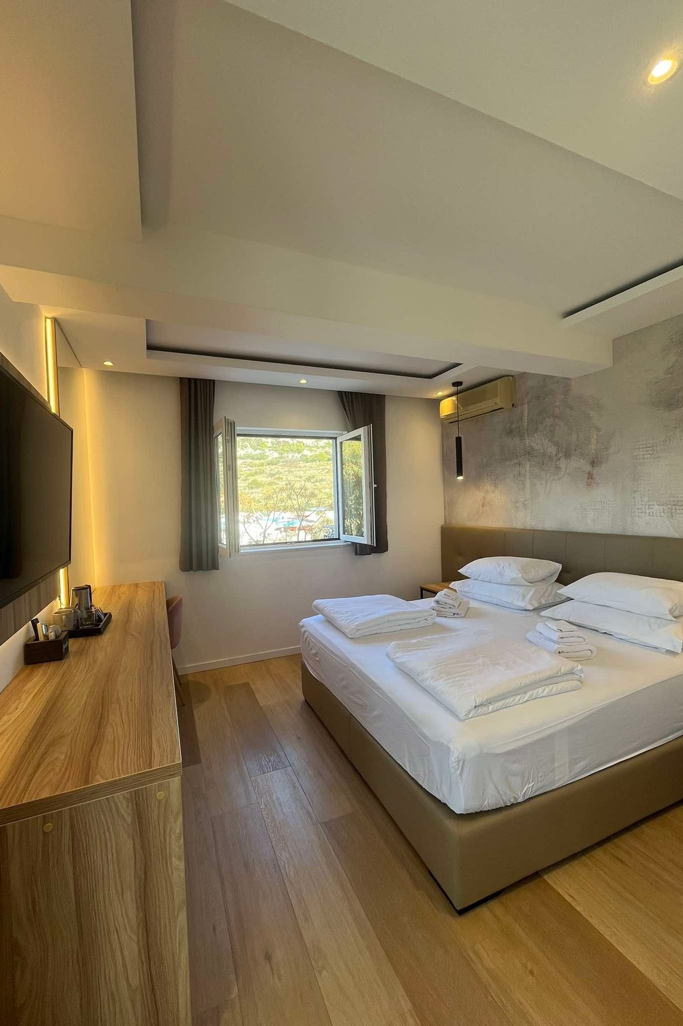 Room with terrace and sea view Hvar  S-e