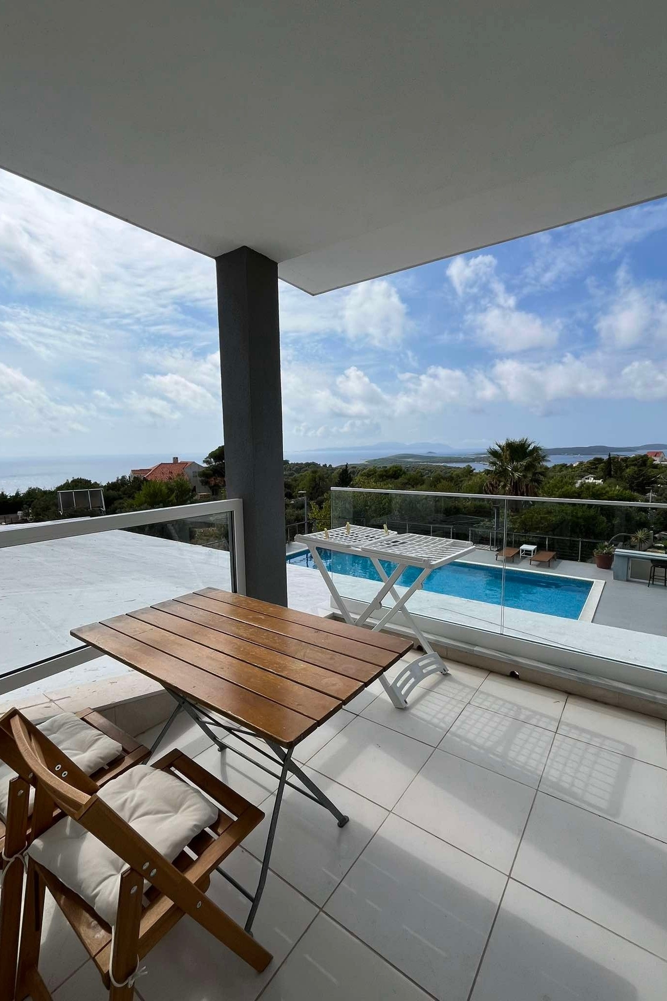 Room with terrace and sea view Hvar  S-e
