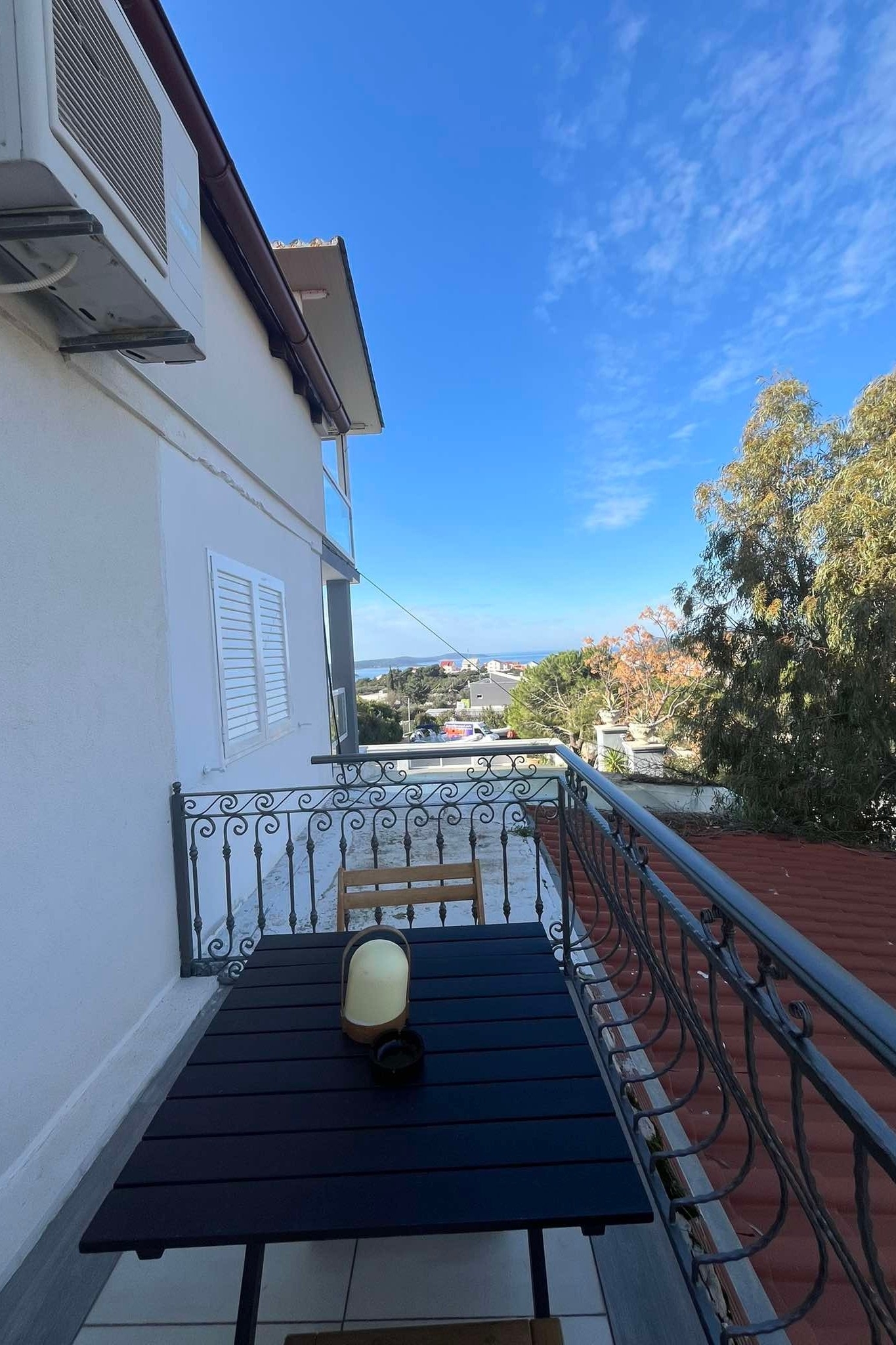Room with balcony Hvar  S-h