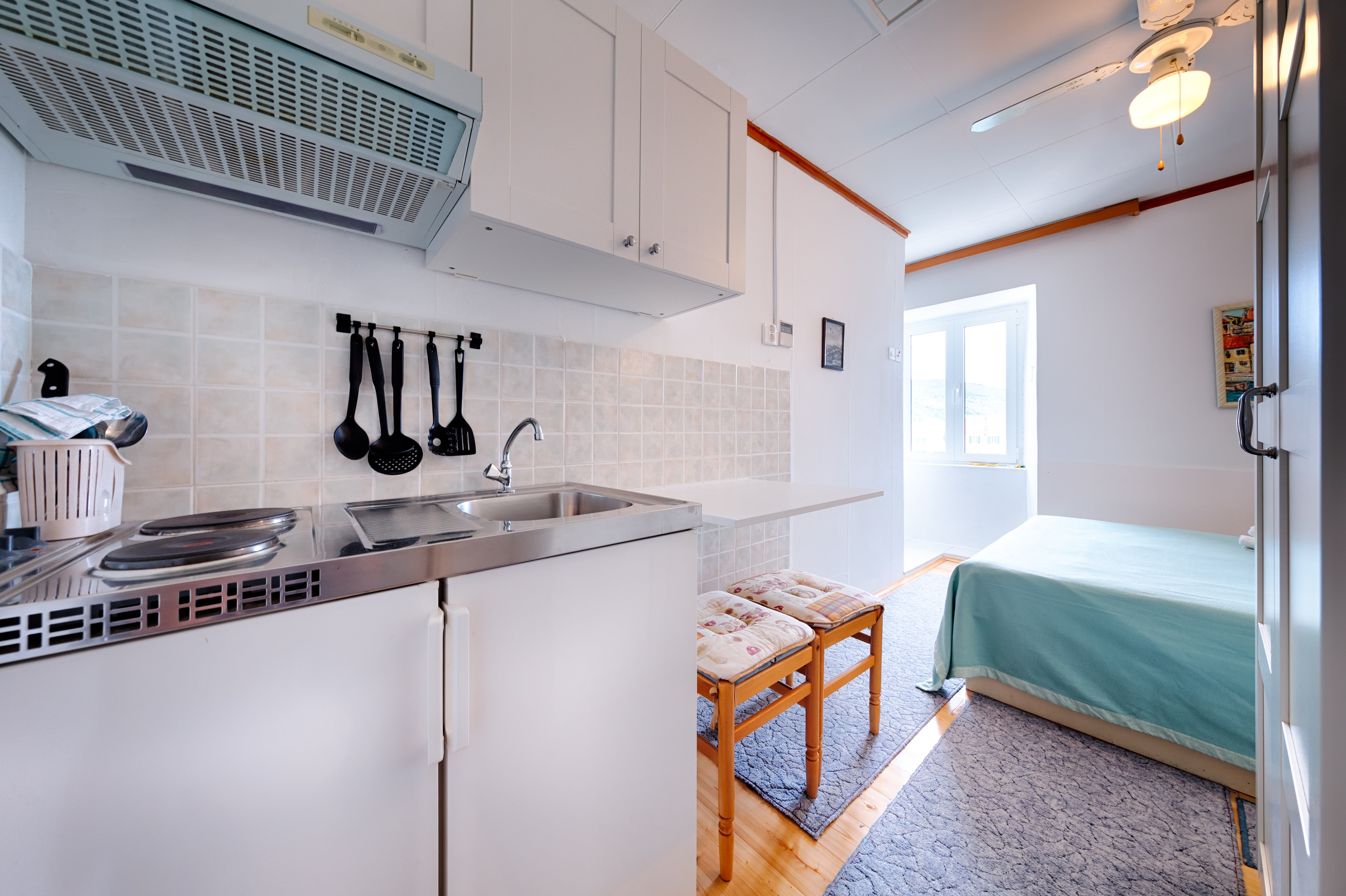 Studio flat with air-conditioning Komiža, Vis (AS-2431-b) Studio flat with air-conditioning Komiža, Vis (AS-2431-b)