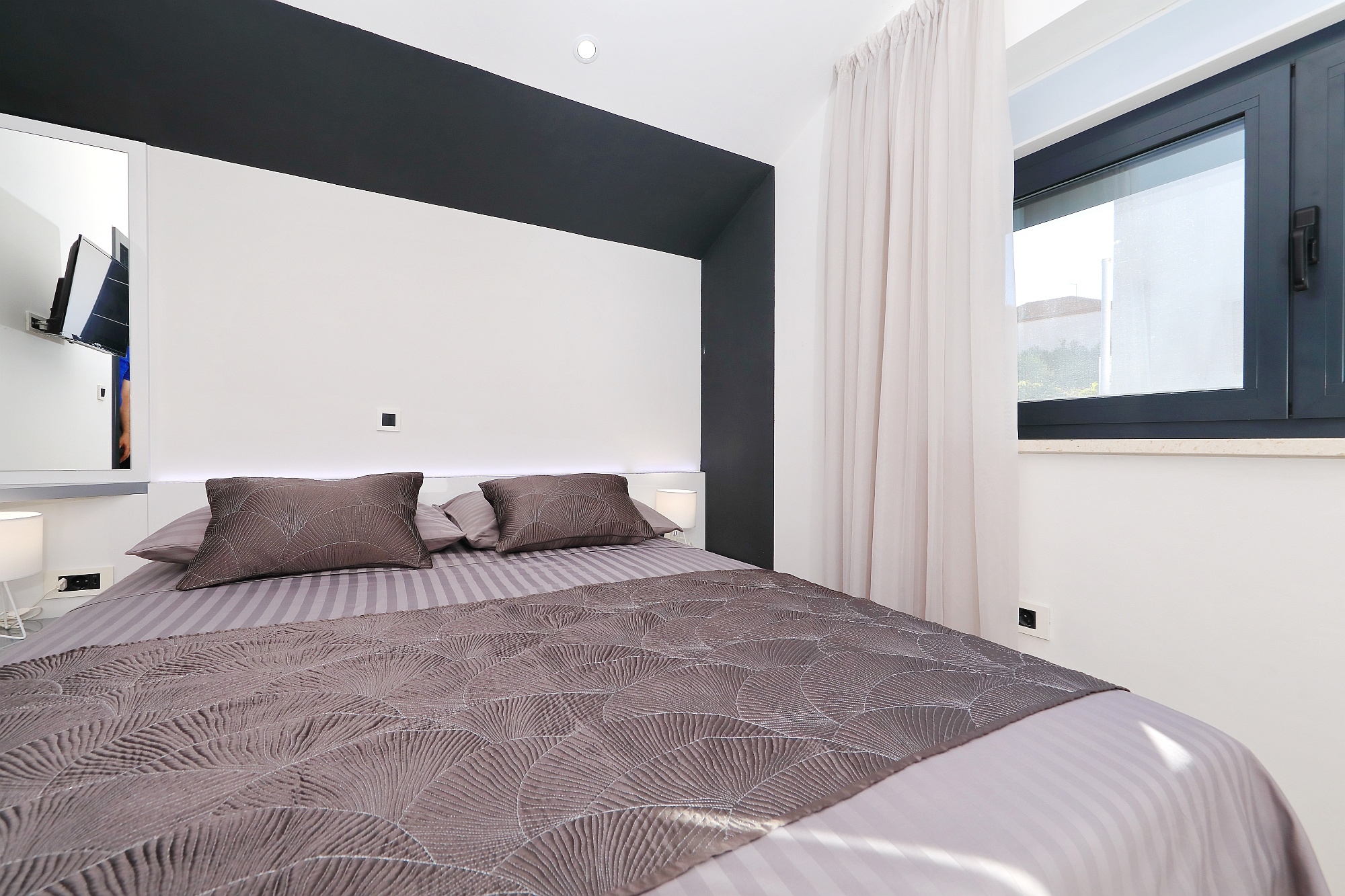 Three bedroom apartment with terrace and sea view Kali, Ugljan  A-a