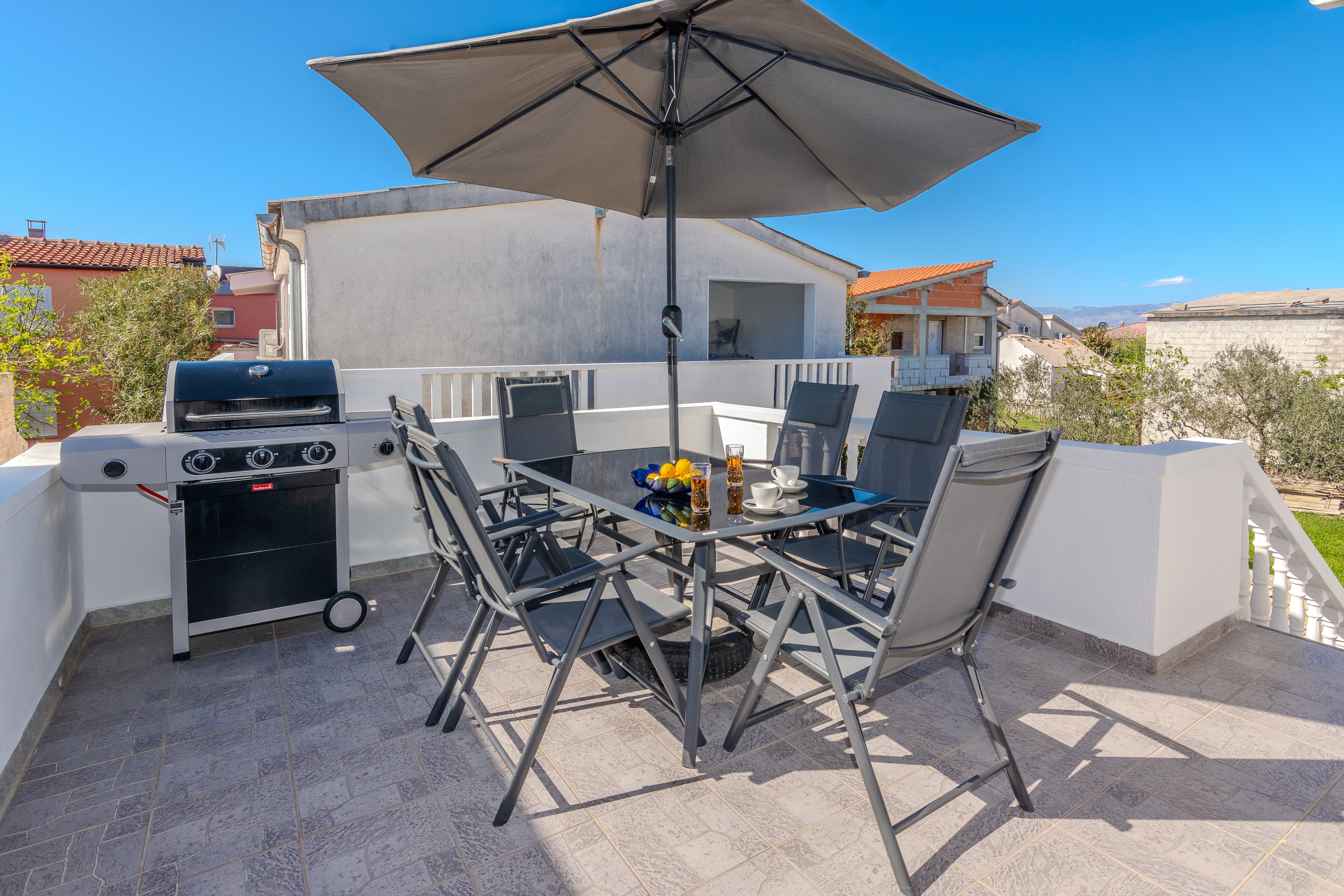Two bedroom apartment with terrace Vir  A-a