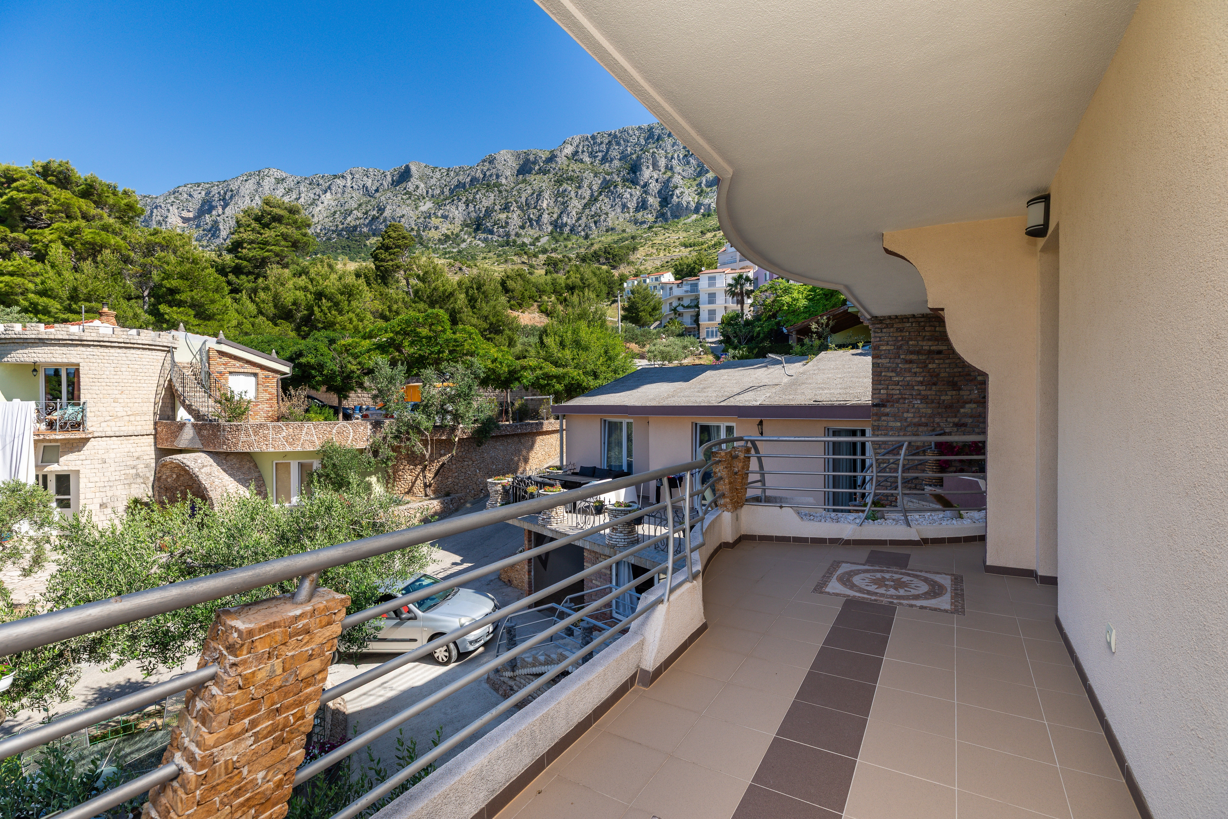 One bedroom apartment with balcony and sea view Lokva Rogoznica, Omiš (A-24321-b) One bedroom apartment with balcony and sea view Lokva Rogoznica, Omiš (A-24321-b)