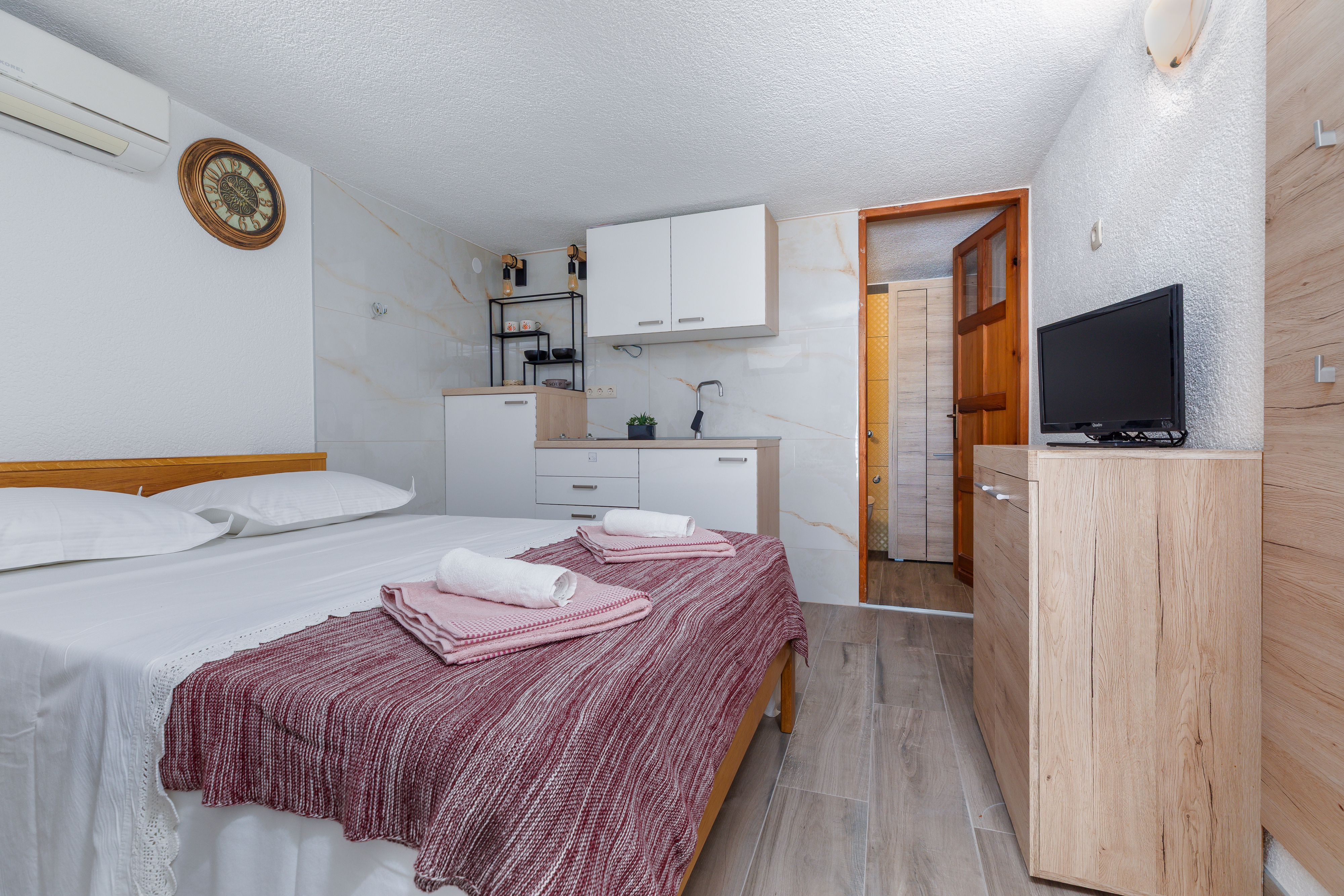 Top Omiš Lokva Rogoznica Top Omiš Lokva Rogoznica