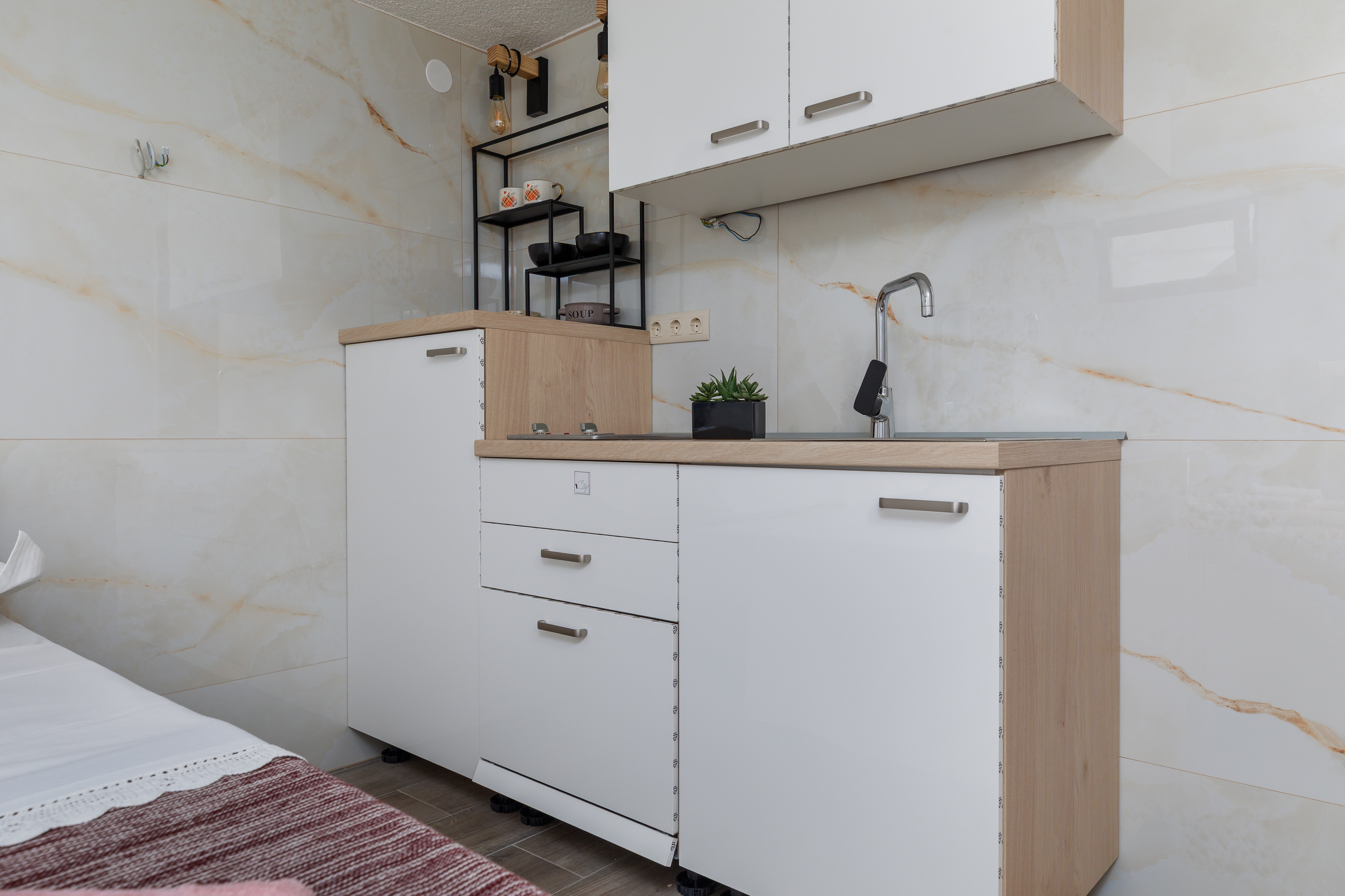 Studio flat with terrace and sea view Lokva Rogoznica, Omiš (AS-24321-a) Studio flat with terrace and sea view Lokva Rogoznica, Omiš (AS-24321-a)