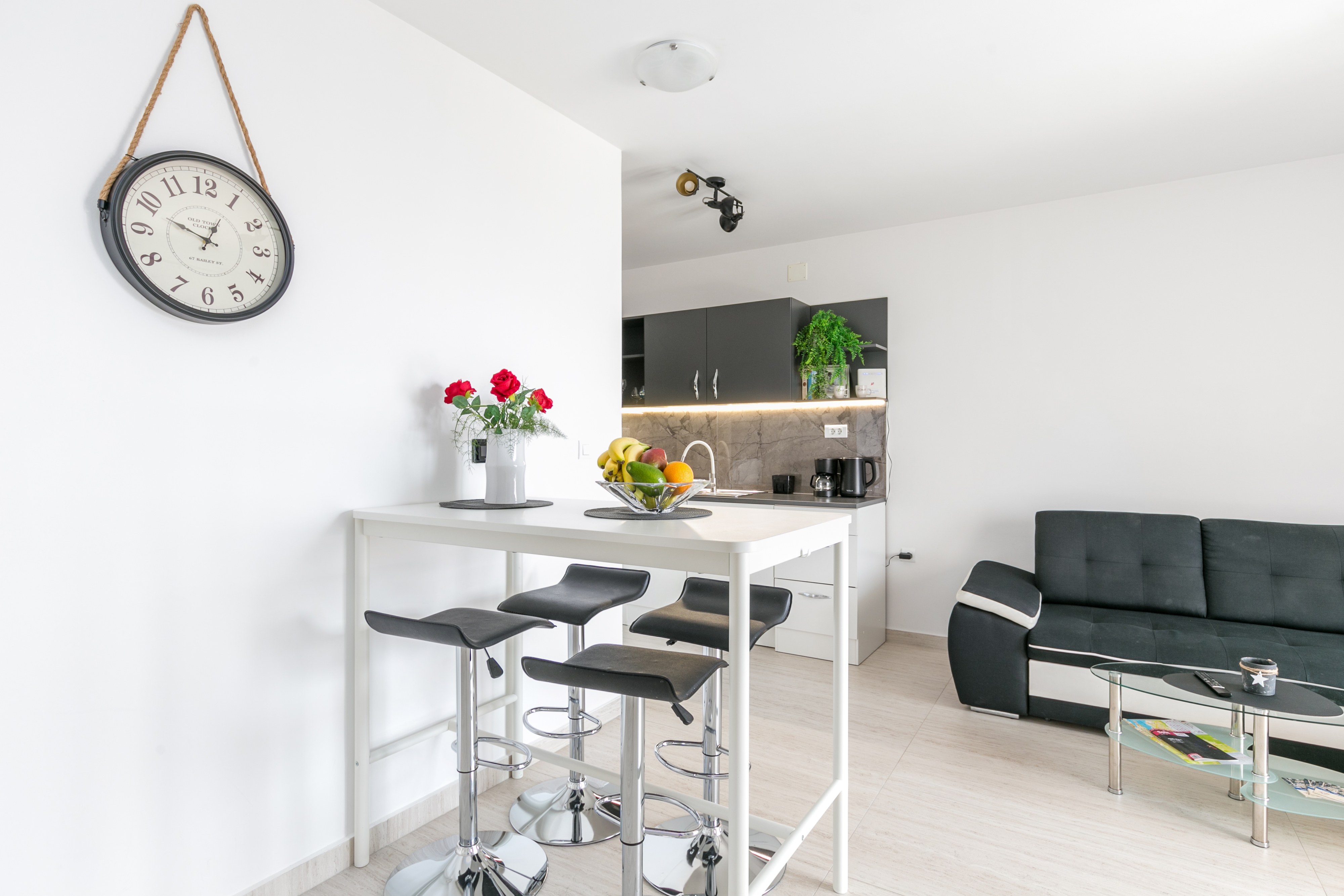 One bedroom apartment with terrace and sea view Mravince, Split  A-a