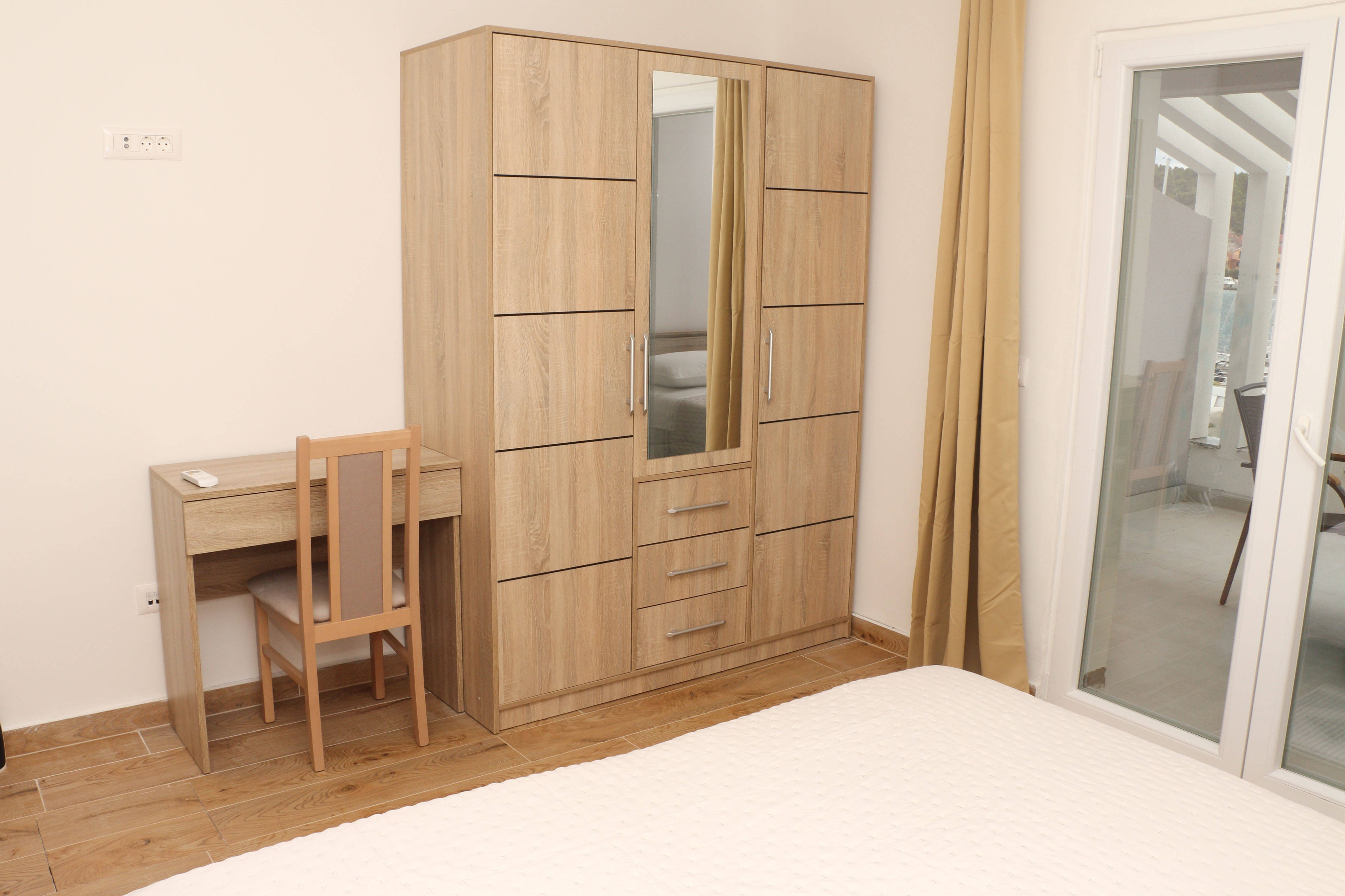 One bedroom apartment with balcony and sea view Kukljica, Ugljan  A-c