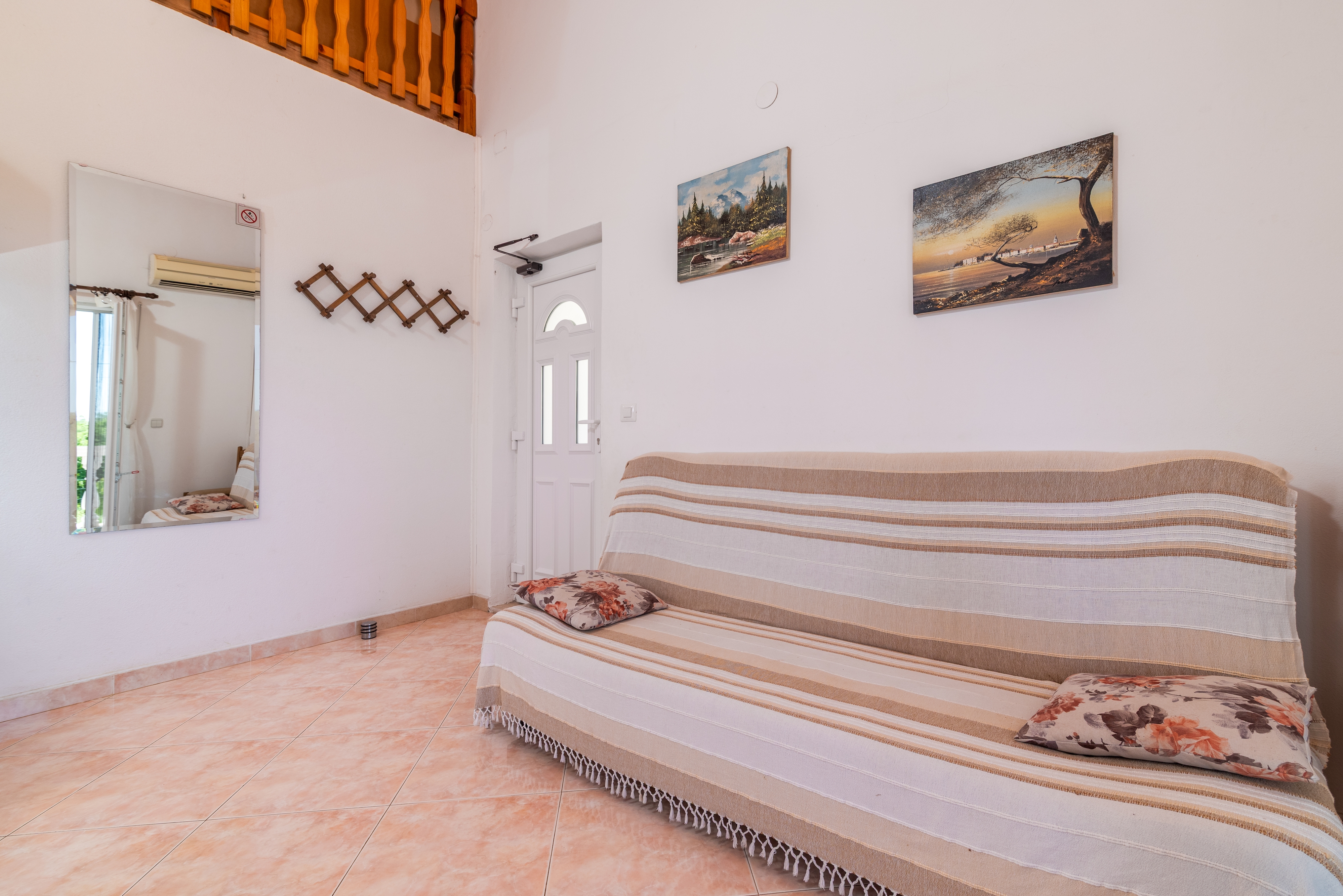 Two bedroom apartment with terrace Cancini, Poreč (A-24335-c) Two bedroom apartment with terrace Cancini, Poreč (A-24335-c)