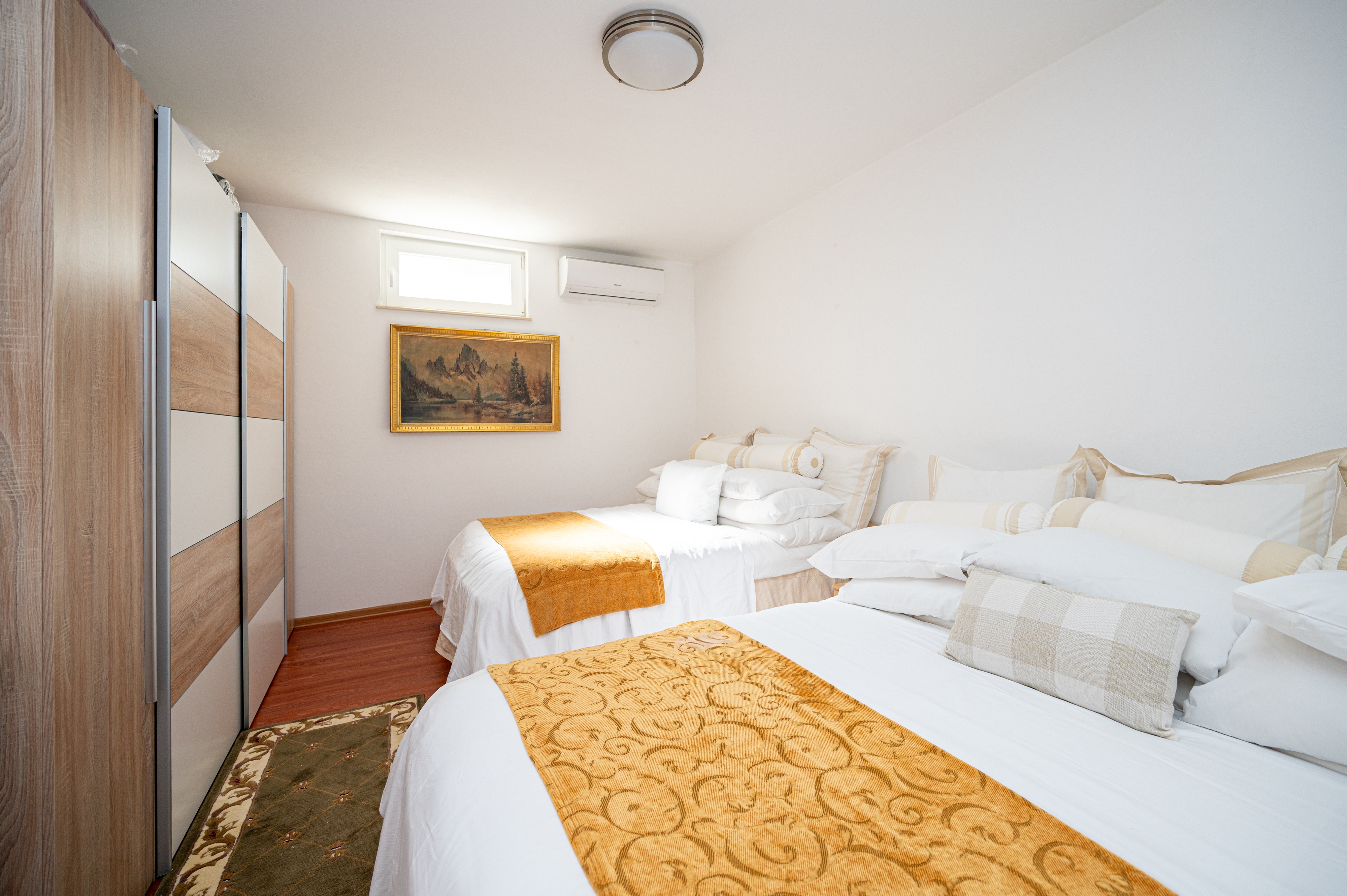 Two bedroom apartment with air-conditioning Sukošan, Zadar  A-a